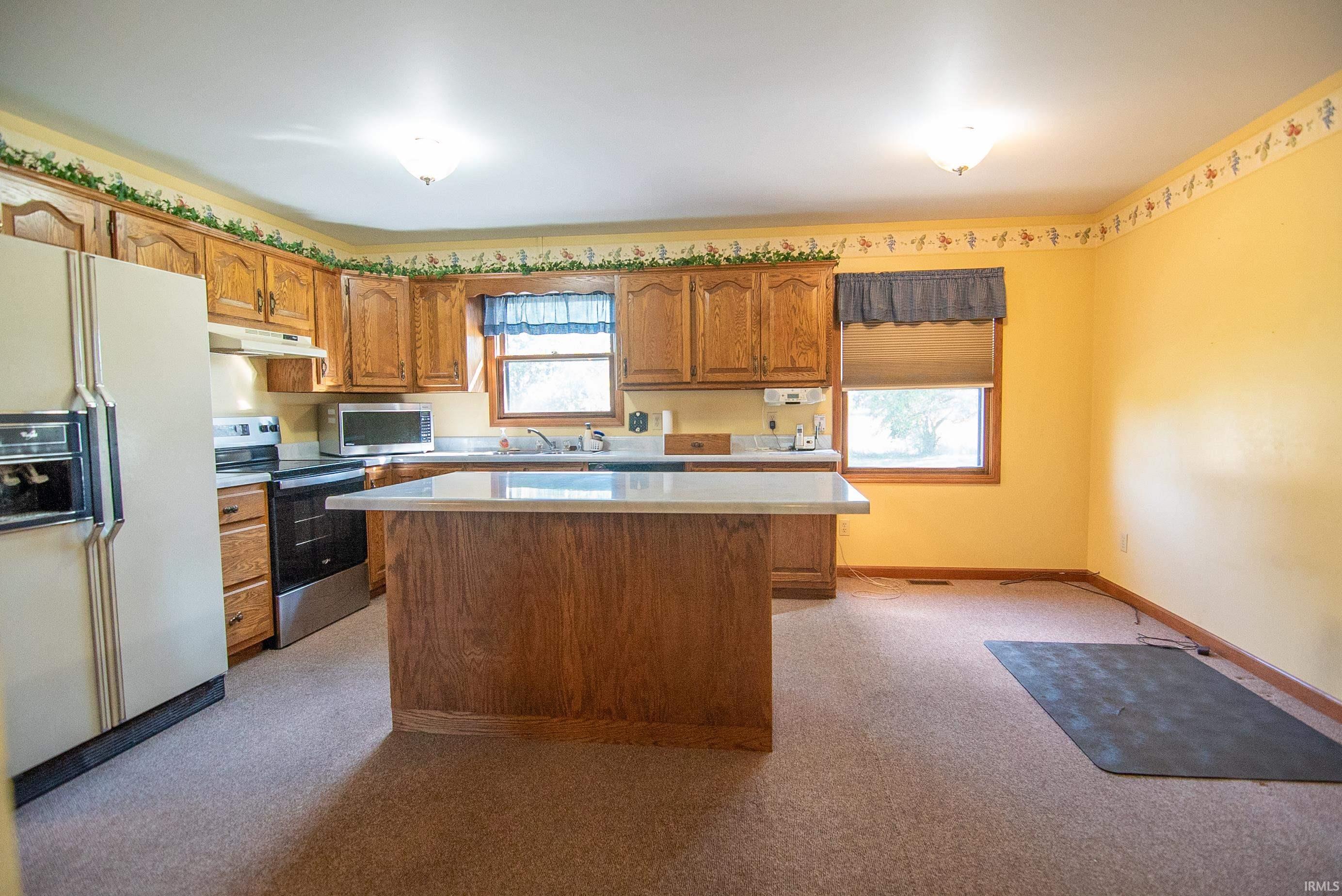 Photo 17 of 5828 E 150 N