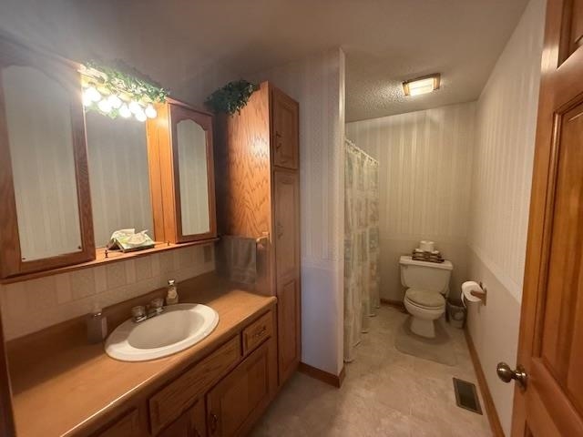 Photo 10 of 2454 S 300 East Road