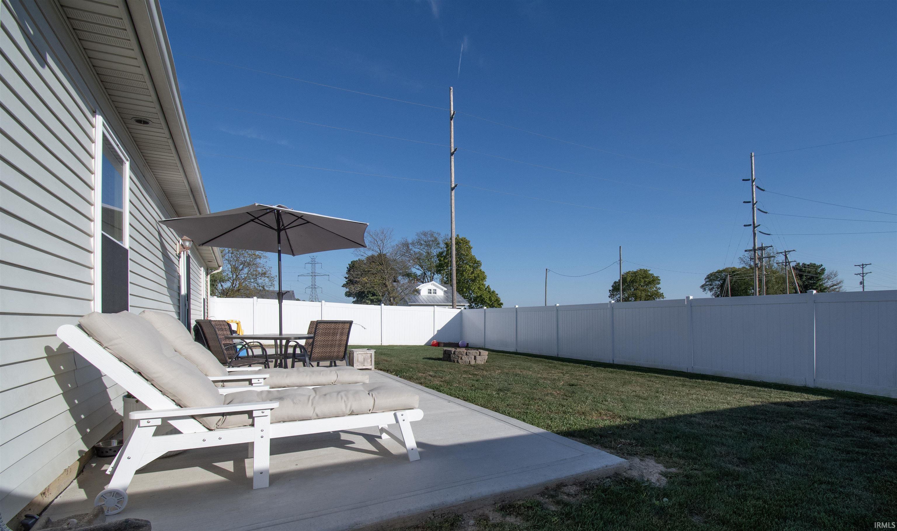 Photo 6 of 408 Sycamore Way