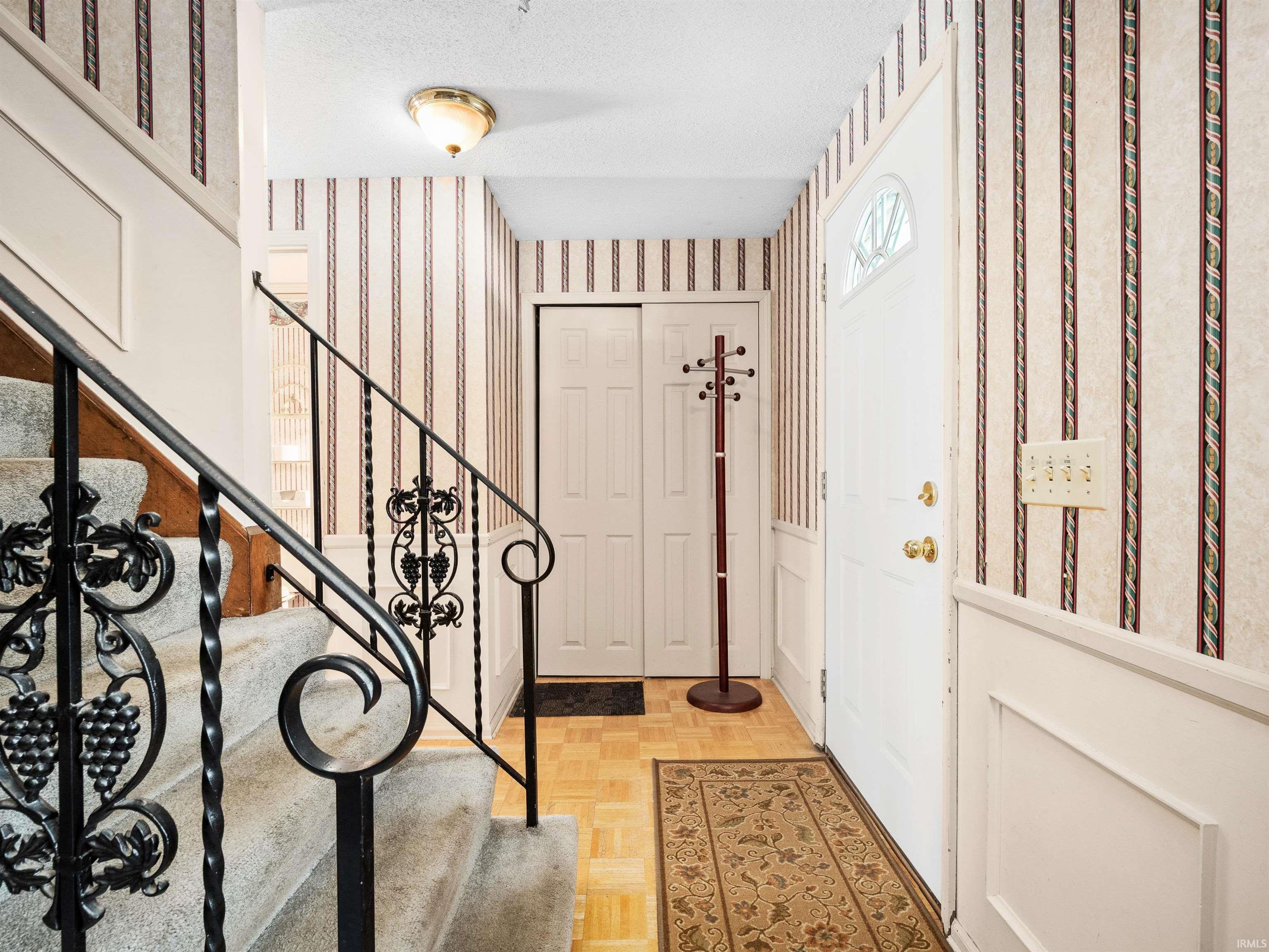 Photo 10 of 4721 Ottawa Drive