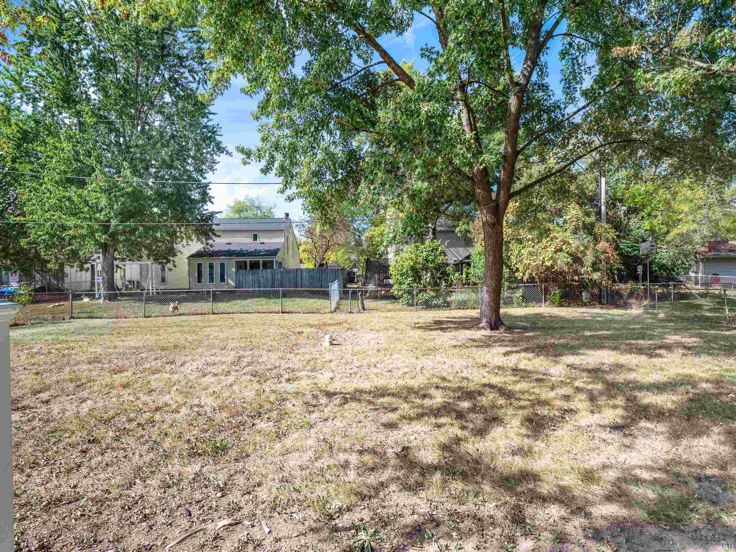 Photo 7 of 4721 Ottawa Drive