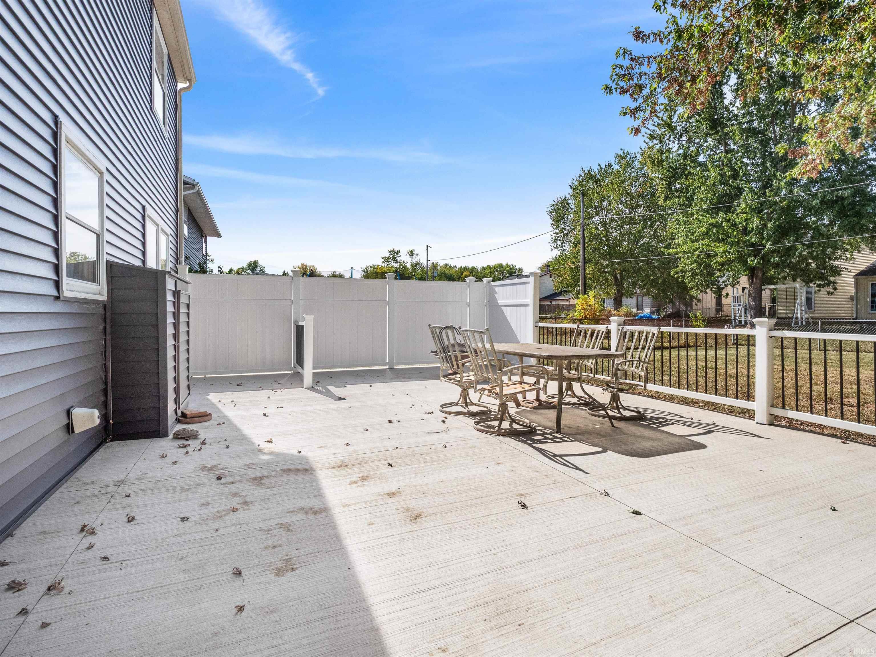 Photo 9 of 4721 Ottawa Drive