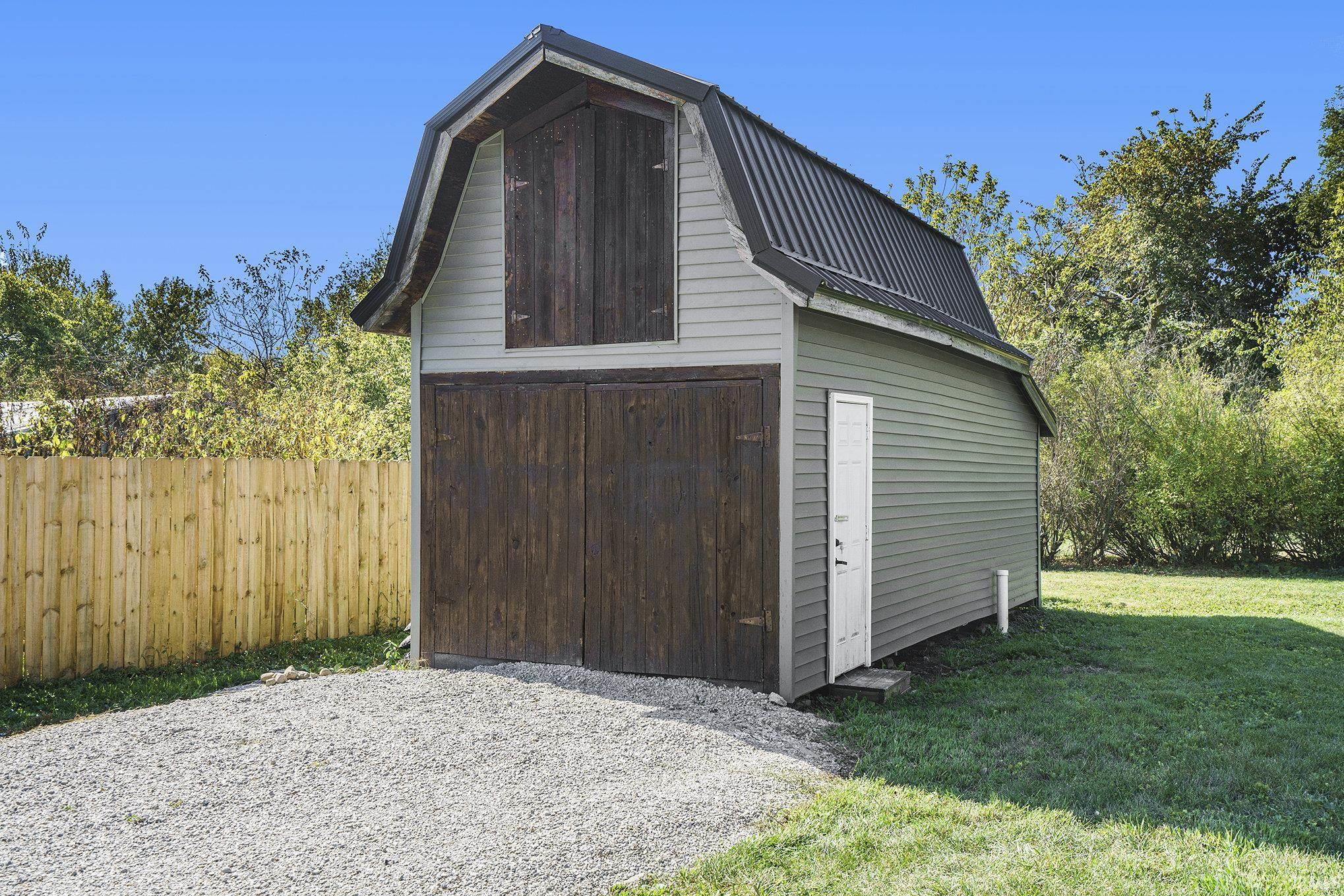 Property Photo 23