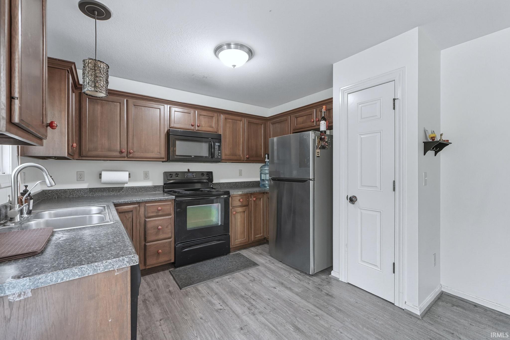 Photo 8 of 120 Park Ridge Drive