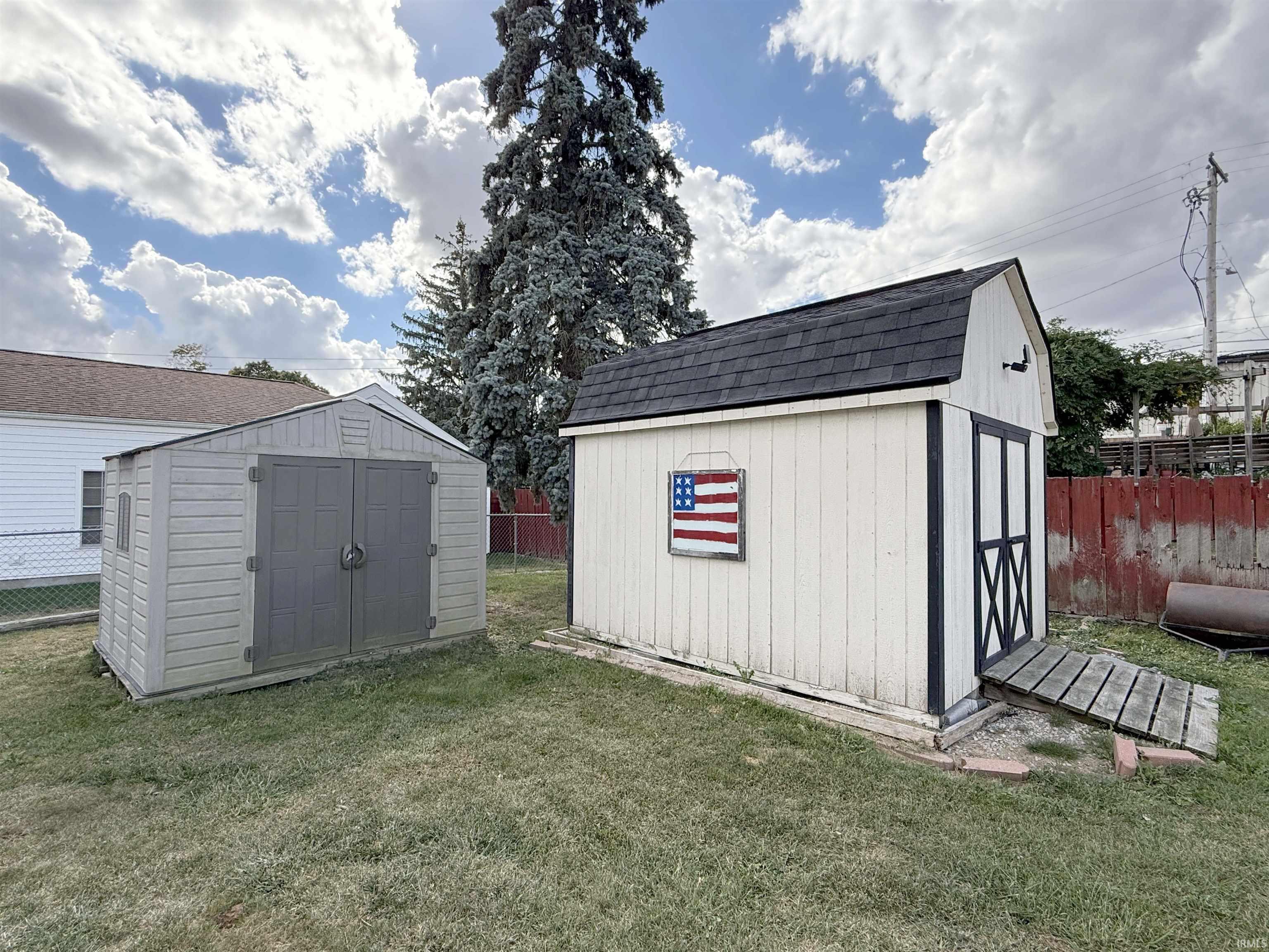Property Photo 36