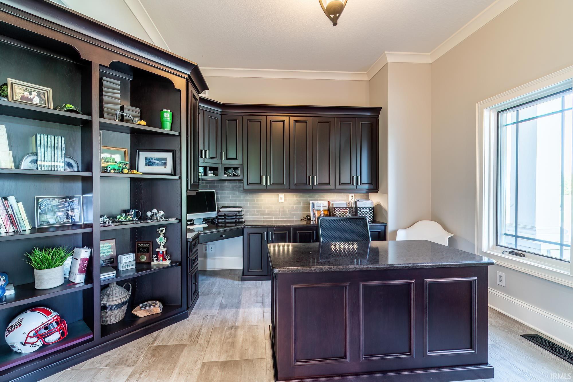 Photo 16 of 1750 Oakwood Lane