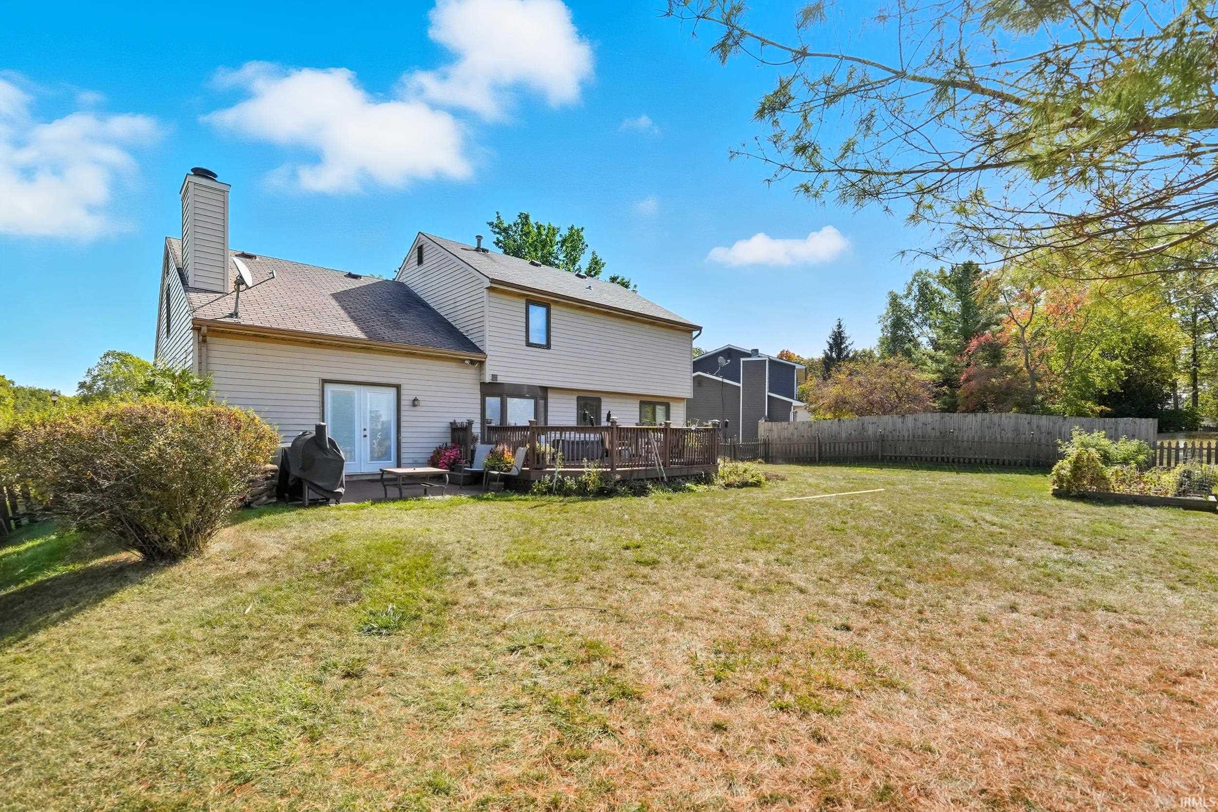 Photo 35 of 6821 Thamesford Drive