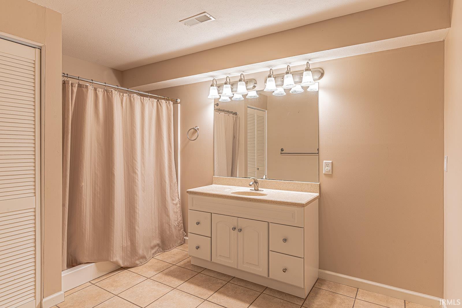 Photo 23 of 20467 Fieldstone Crossing Drive