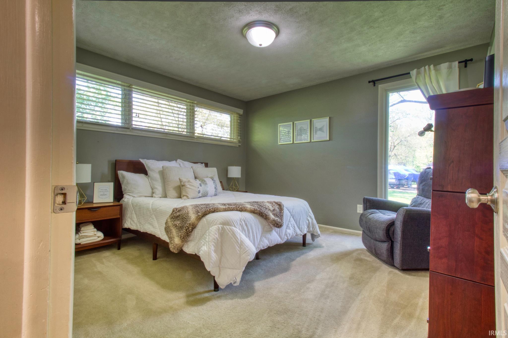 Photo 15 of 933 Country Club Lane