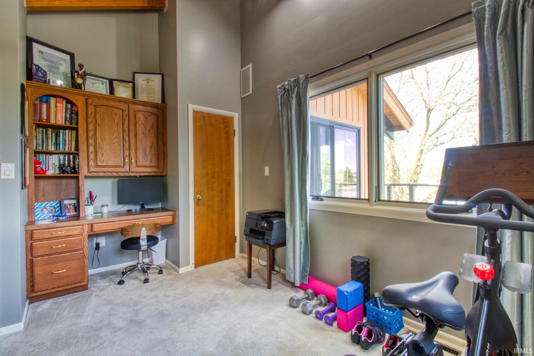 Photo 28 of 933 Country Club Lane