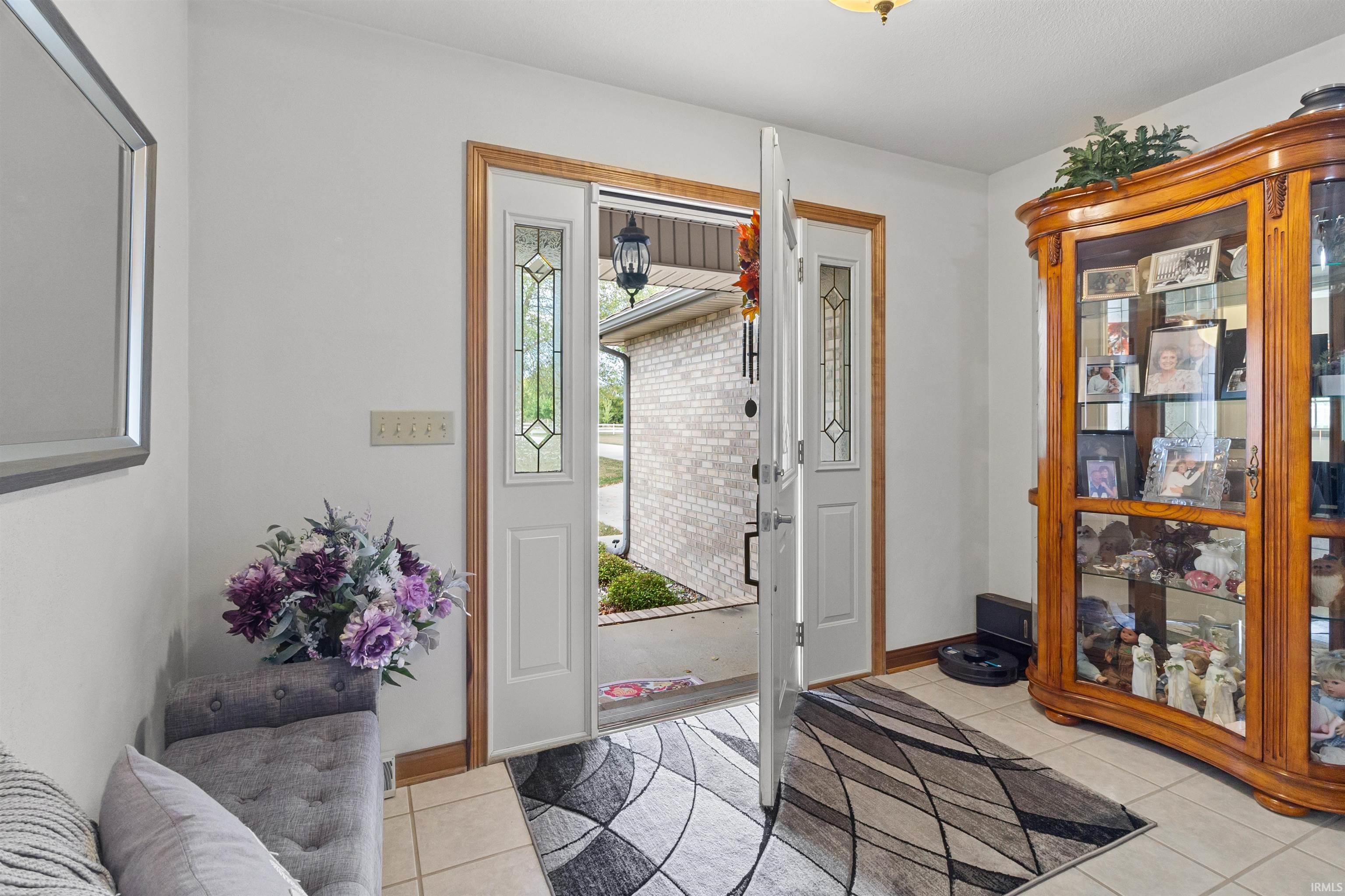 Homes for sale in Gas City, IN | 6611 S 500 E, Gas City, IN 46933 | MLS# 202540540