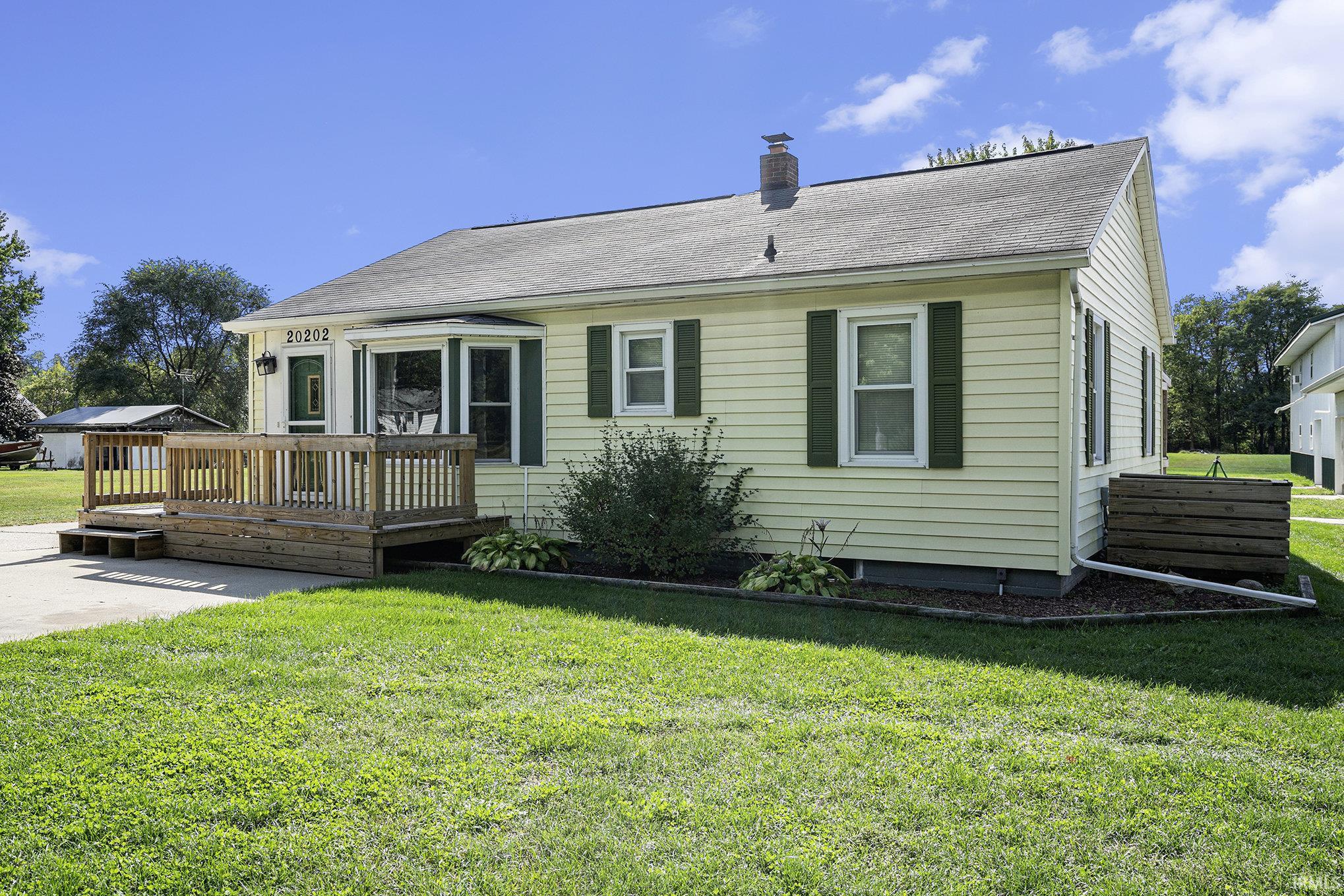 Homes for sale in Goshen, IN | 20202 County Road 19 Road, Goshen, IN 46528 | MLS# 202540567