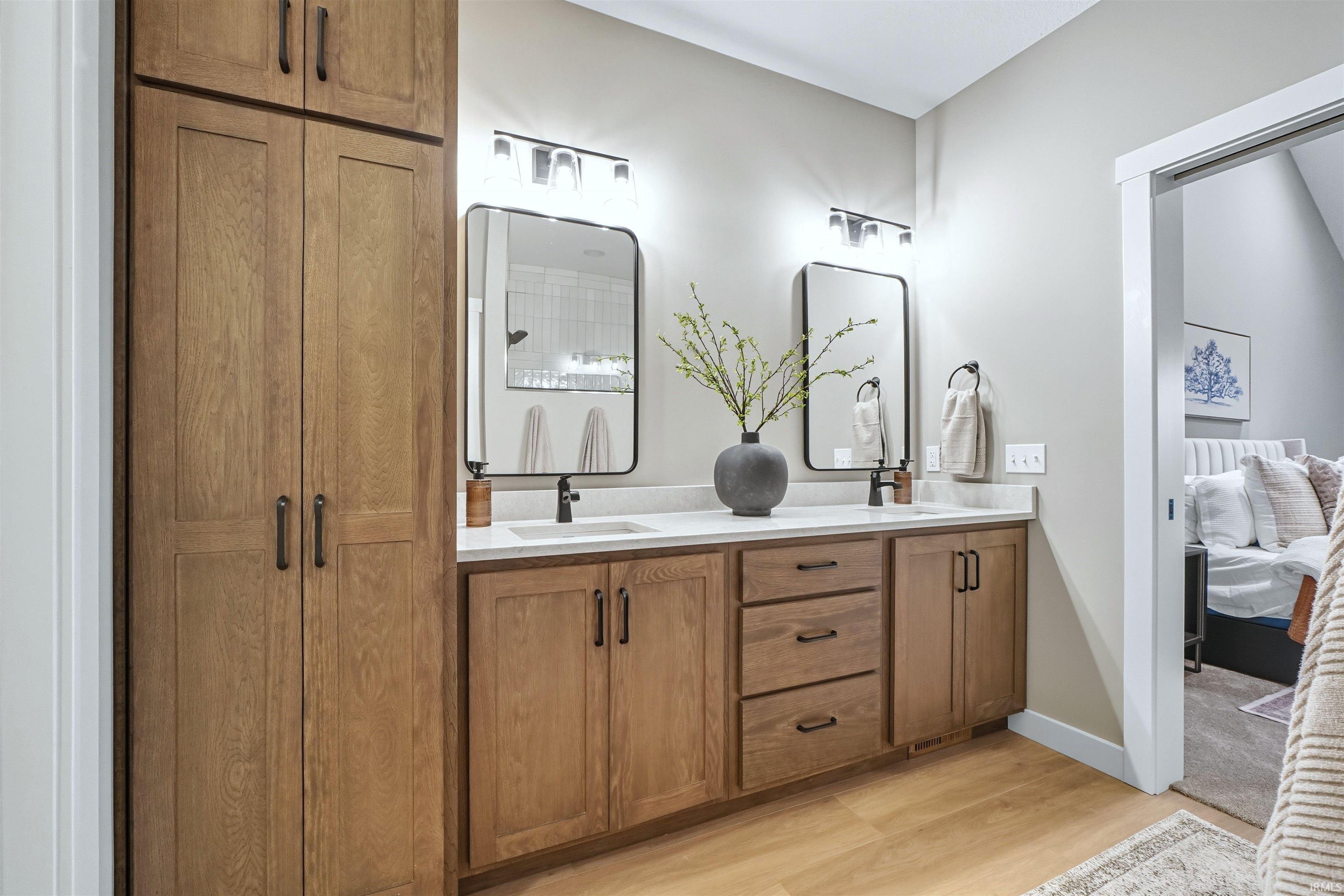 Photo 16 of 516 Grantham Passage