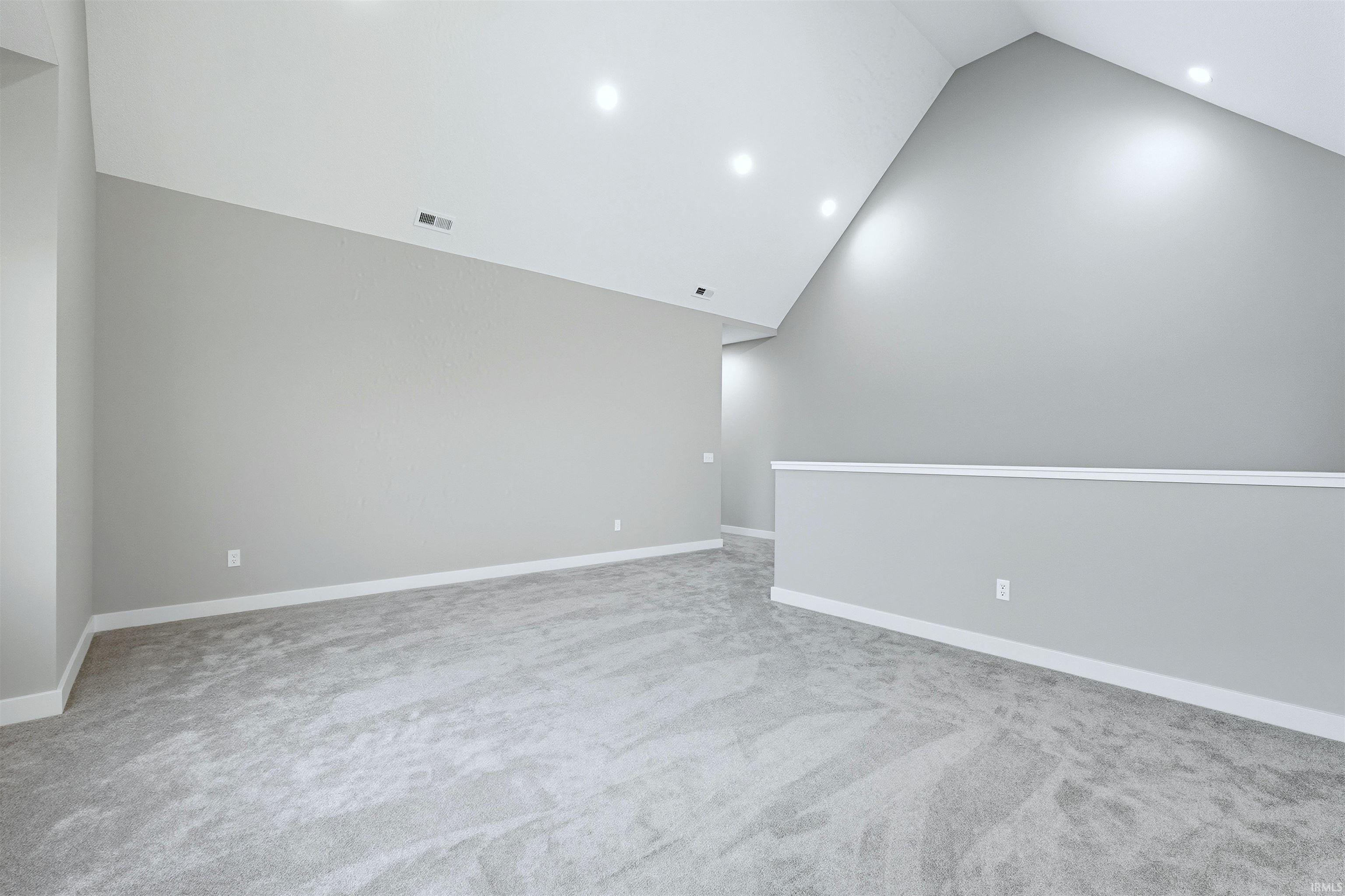 Photo 23 of 516 Grantham Passage