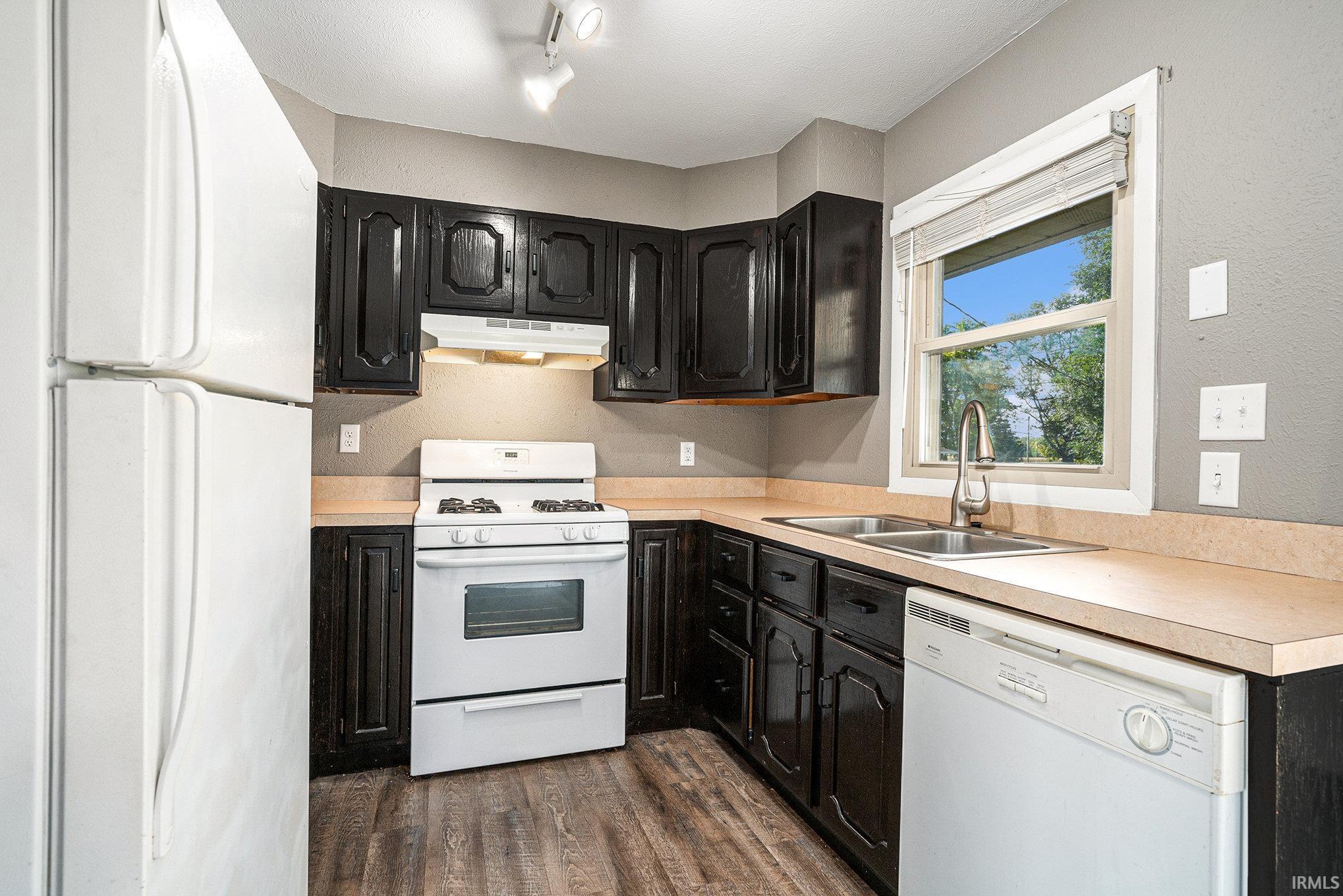 Photo 5 of 30931 Amber Drive