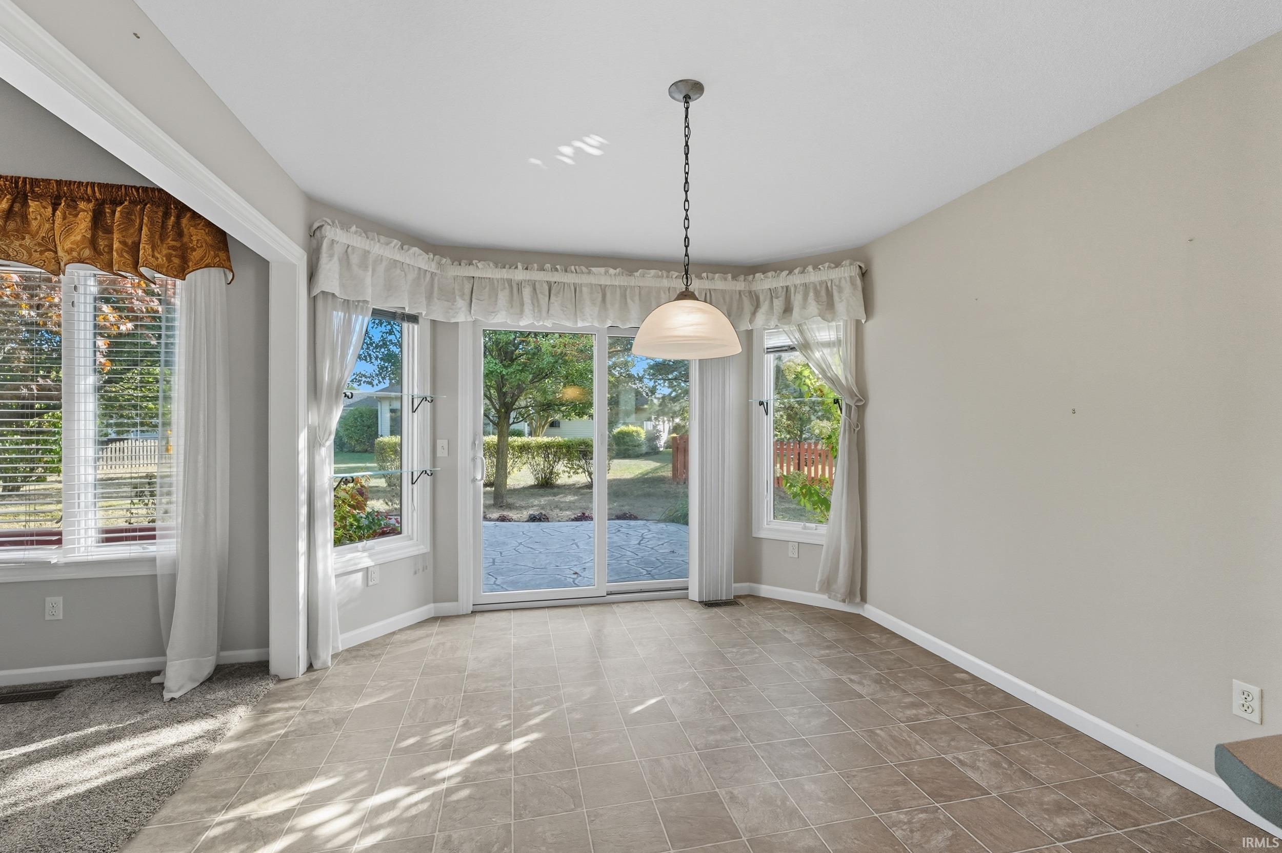 Photo 9 of 1326 Bluff Pointe Way