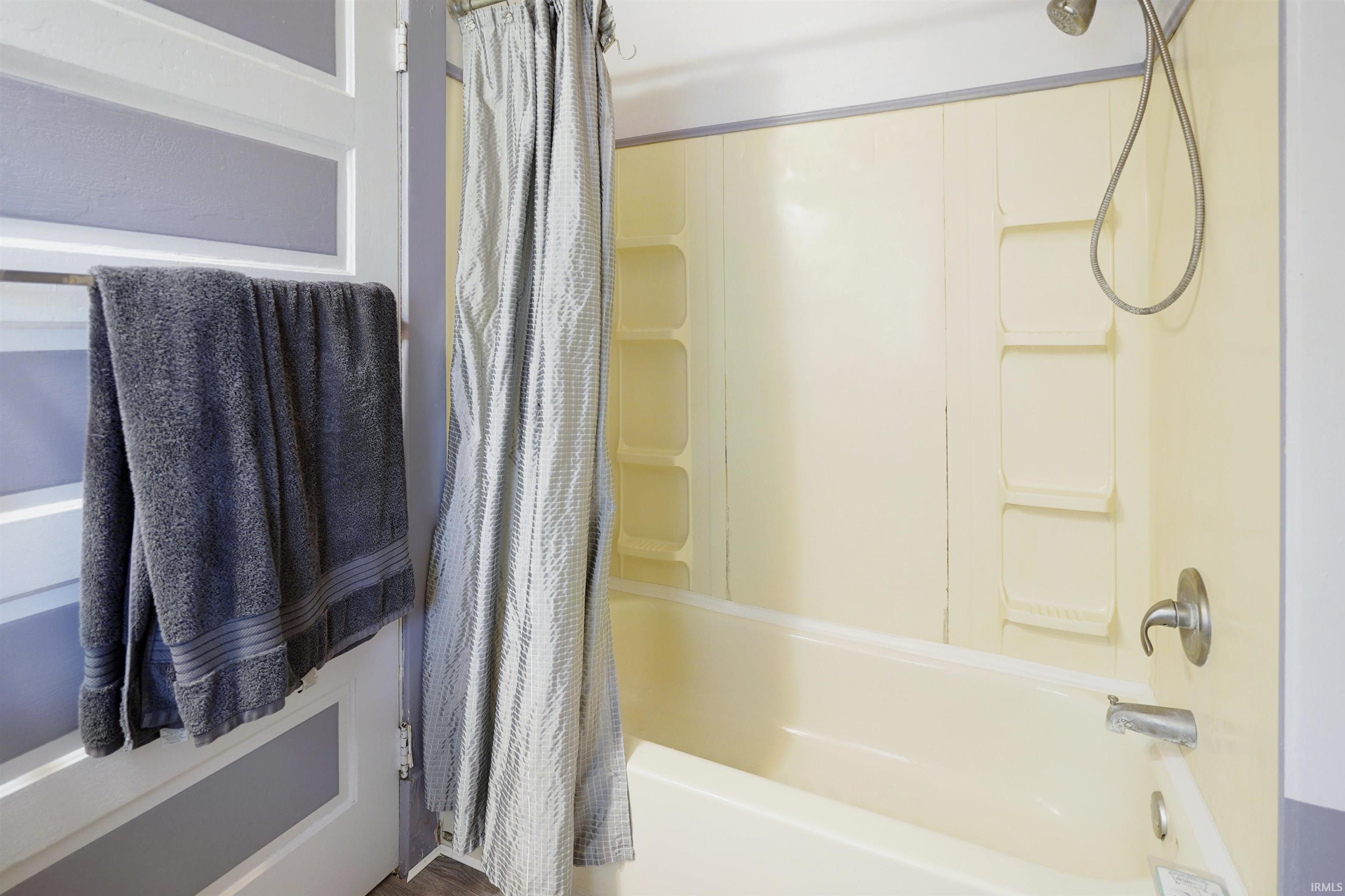 Photo 15 of 717 E Market Street