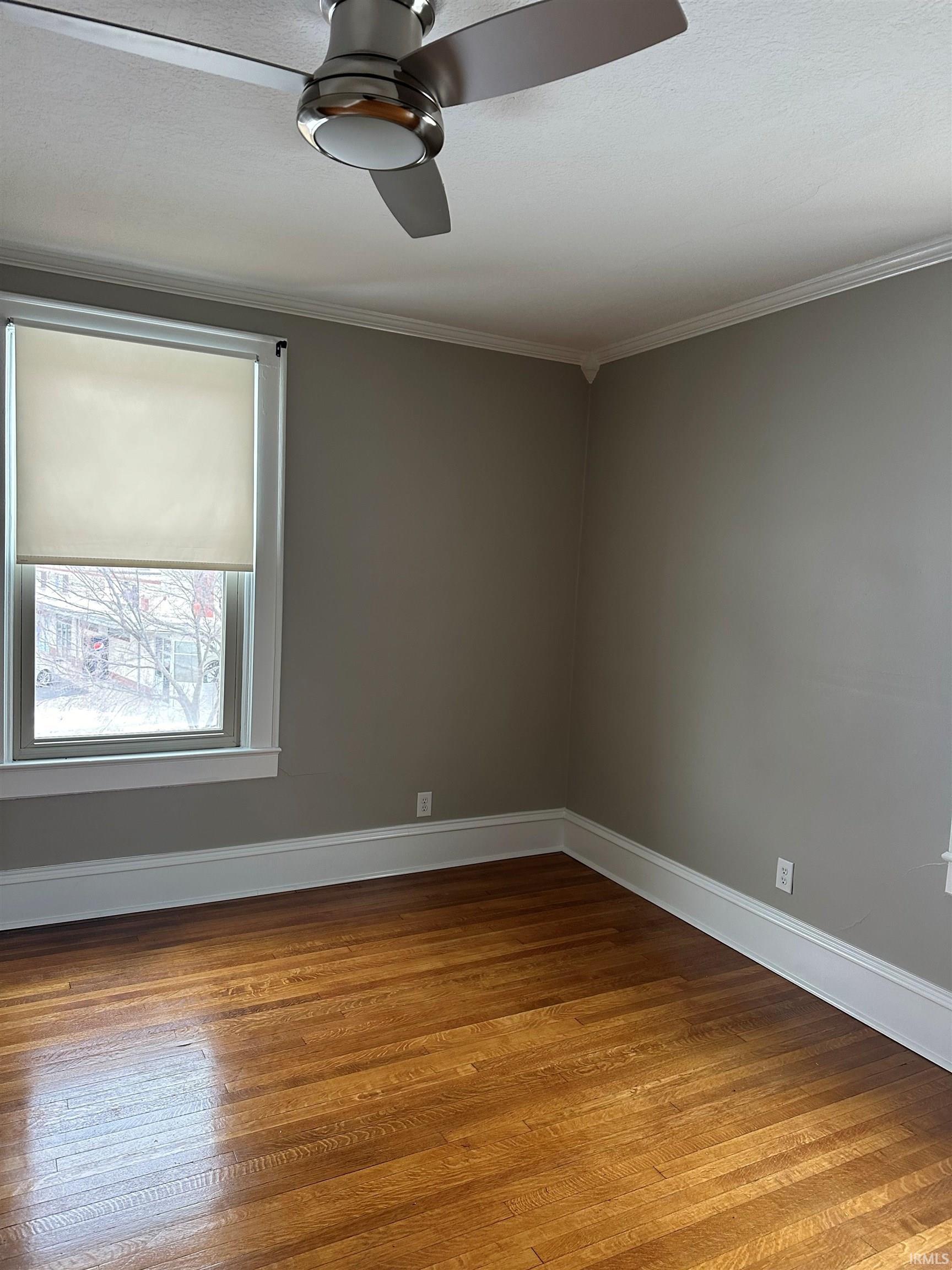 Photo 6 of 529 W Jefferson Boulevard