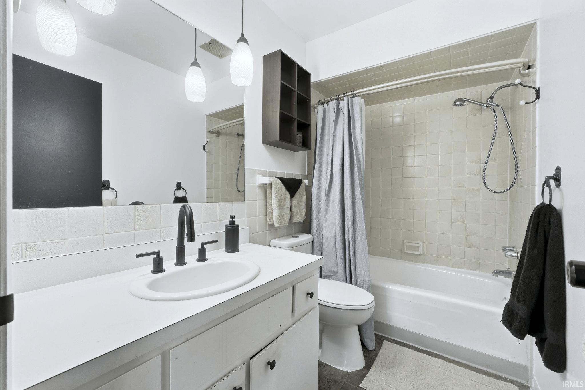 Photo 21 of 9204 Barbara Lane