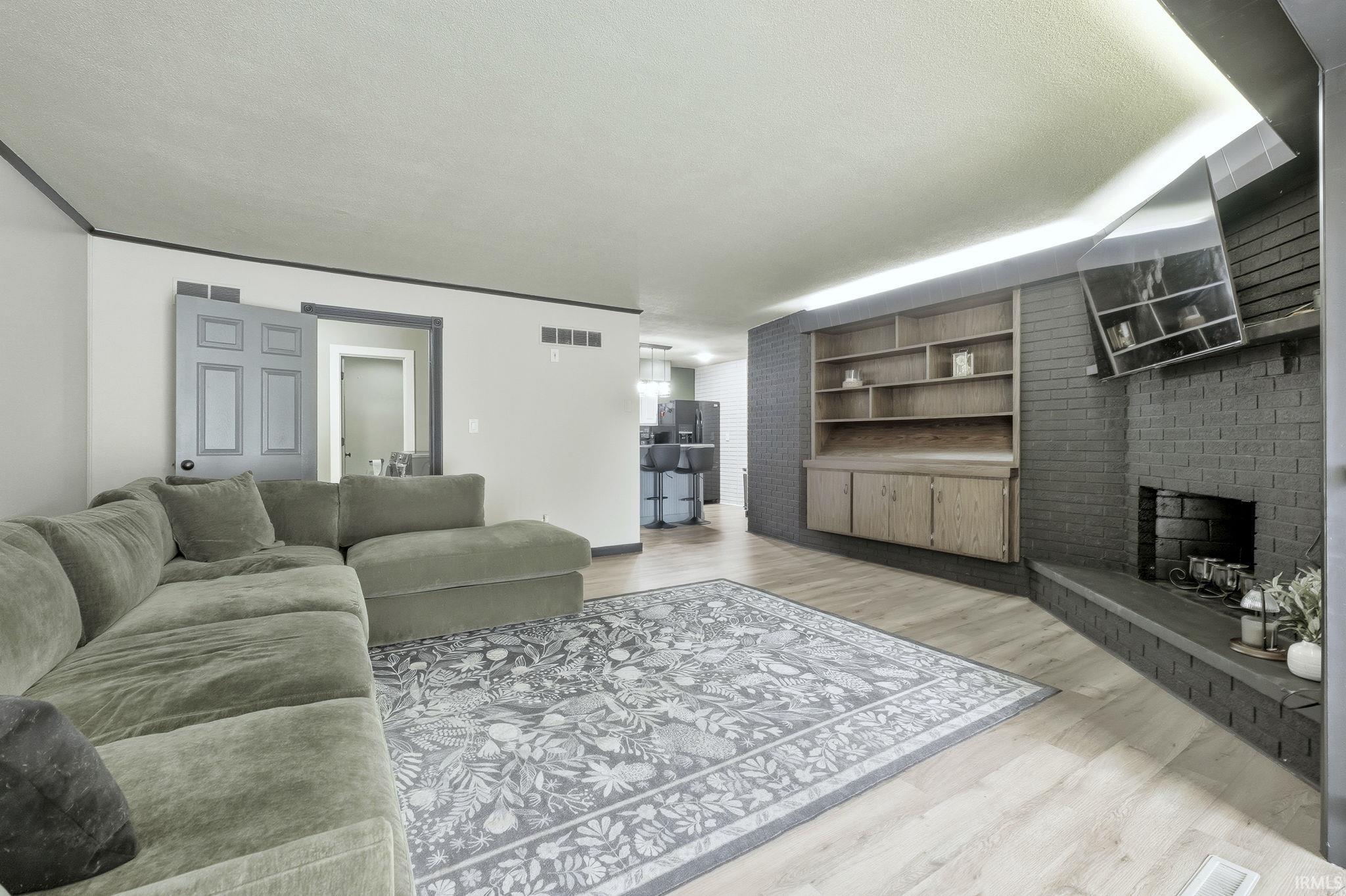 Photo 25 of 9204 Barbara Lane