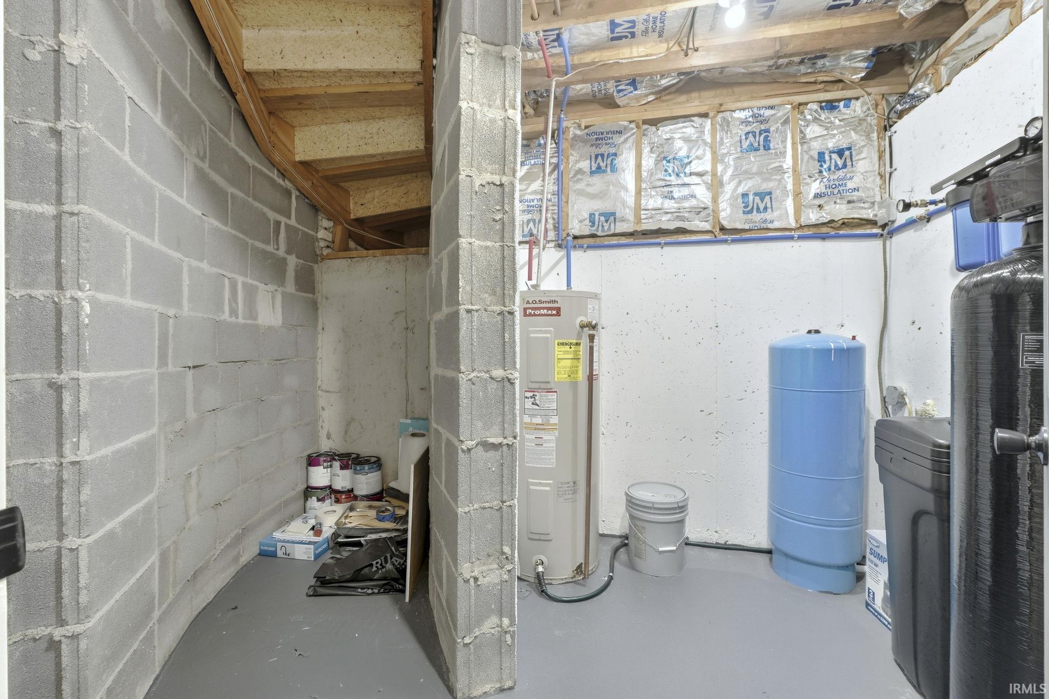 Photo 35 of 9204 Barbara Lane