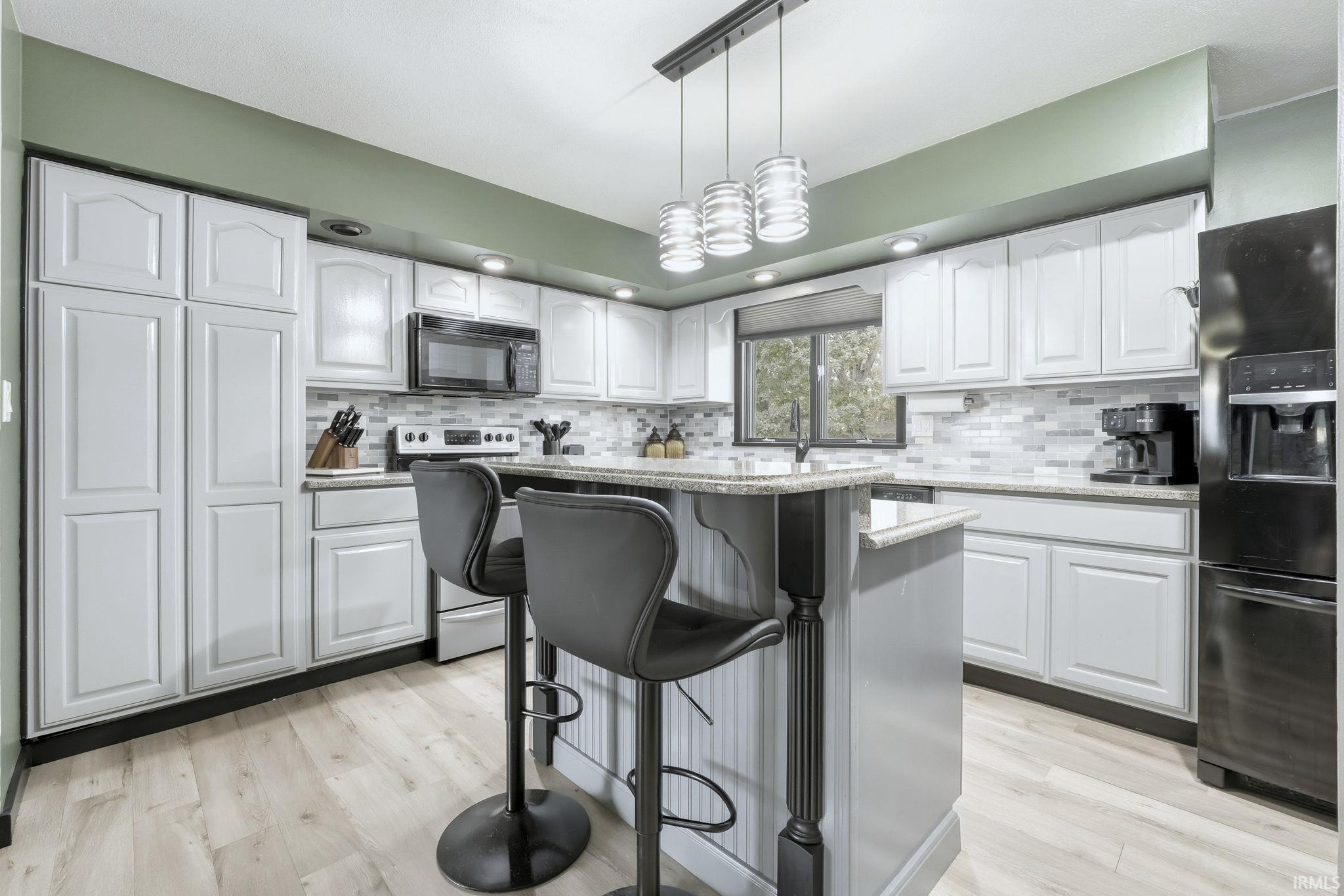 Photo 6 of 9204 Barbara Lane