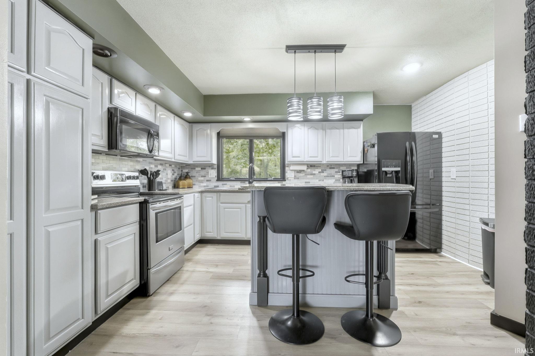 Photo 9 of 9204 Barbara Lane