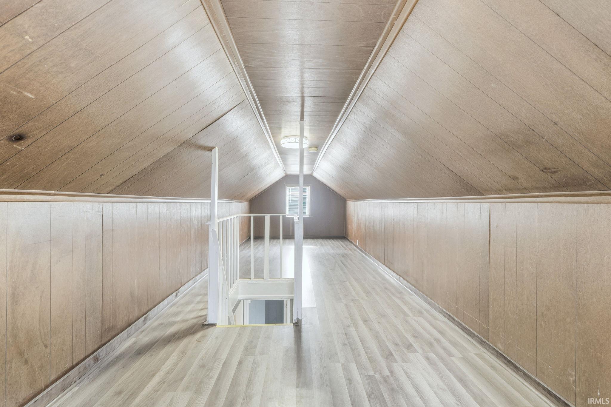 Photo 18 of 2747 Abbott Street