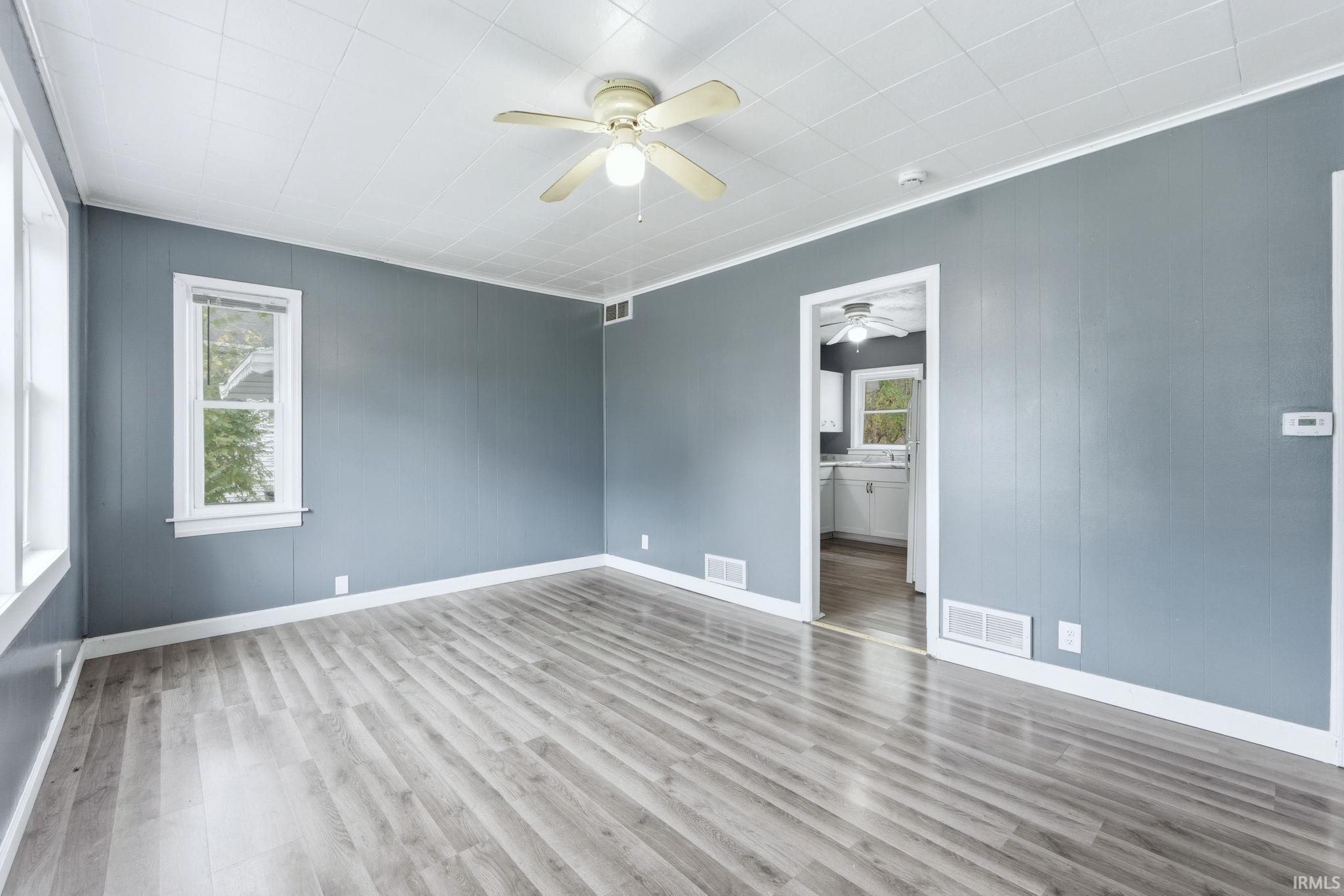 Photo 2 of 2747 Abbott Street