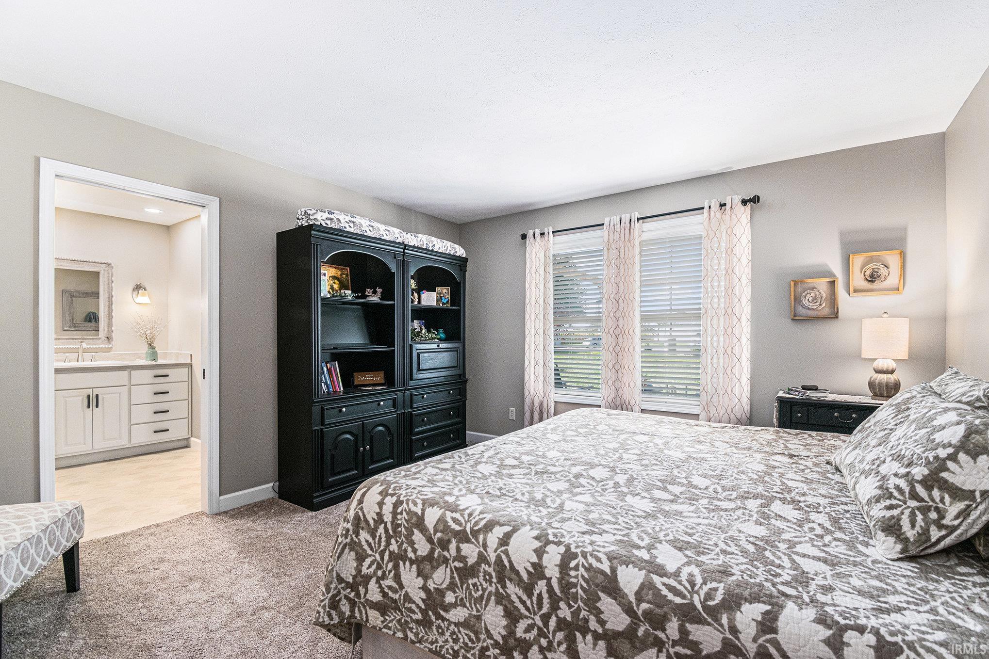 Photo 13 of 1911 Country Circle S