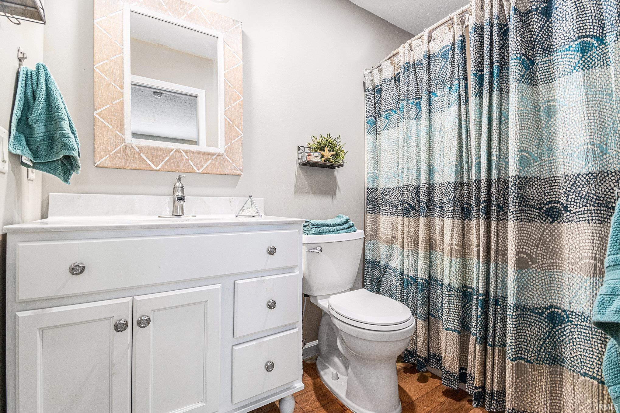 Main Floor Jack-N-Jill Bathroom Between Bedrooms 2 & 3 Updated