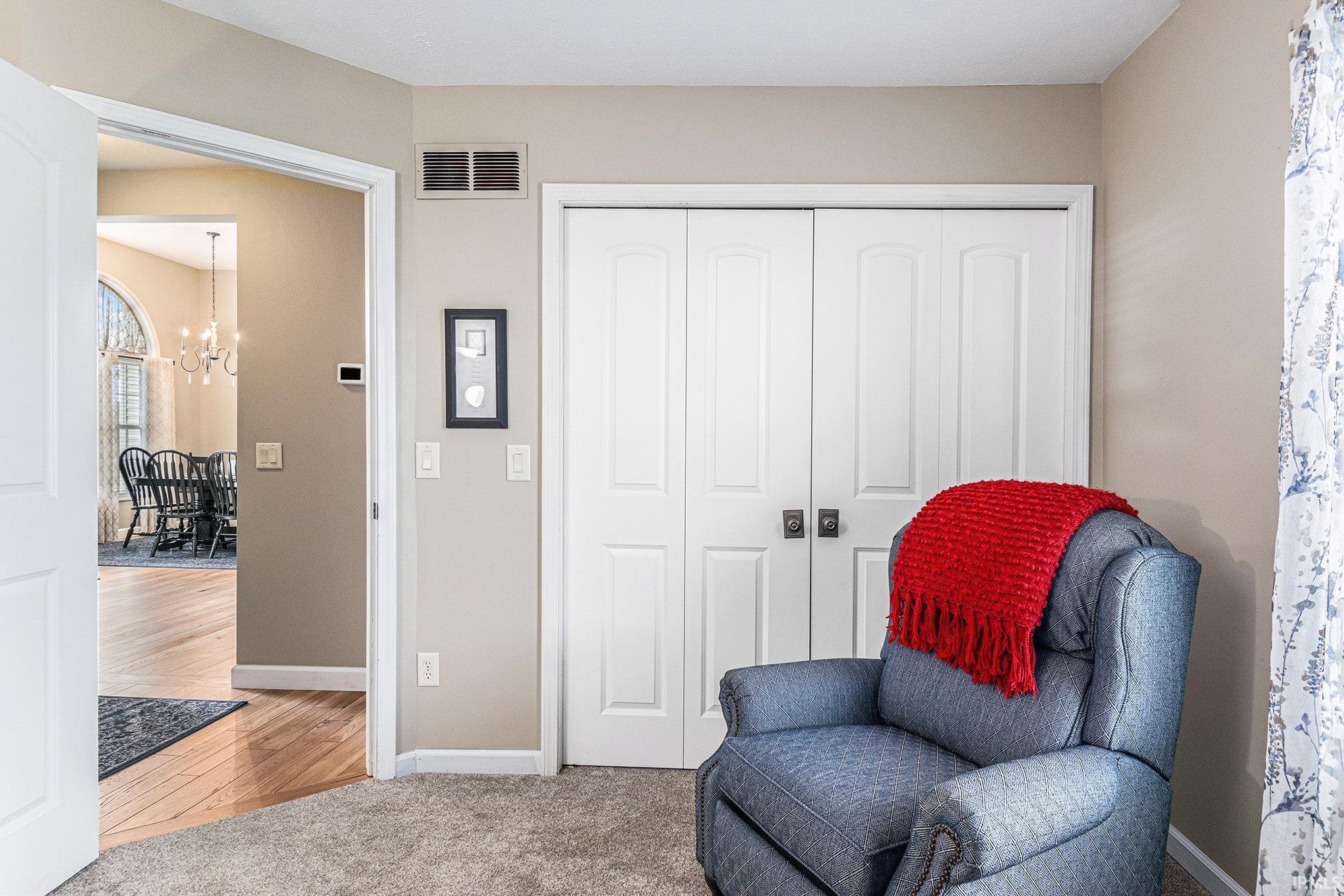 Photo 19 of 1911 Country Circle S