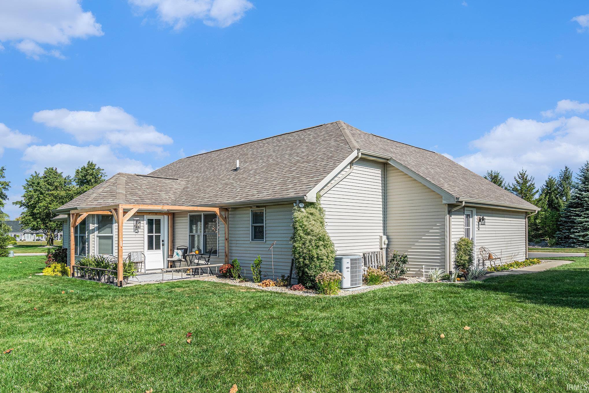 Photo 33 of 1911 Country Circle S