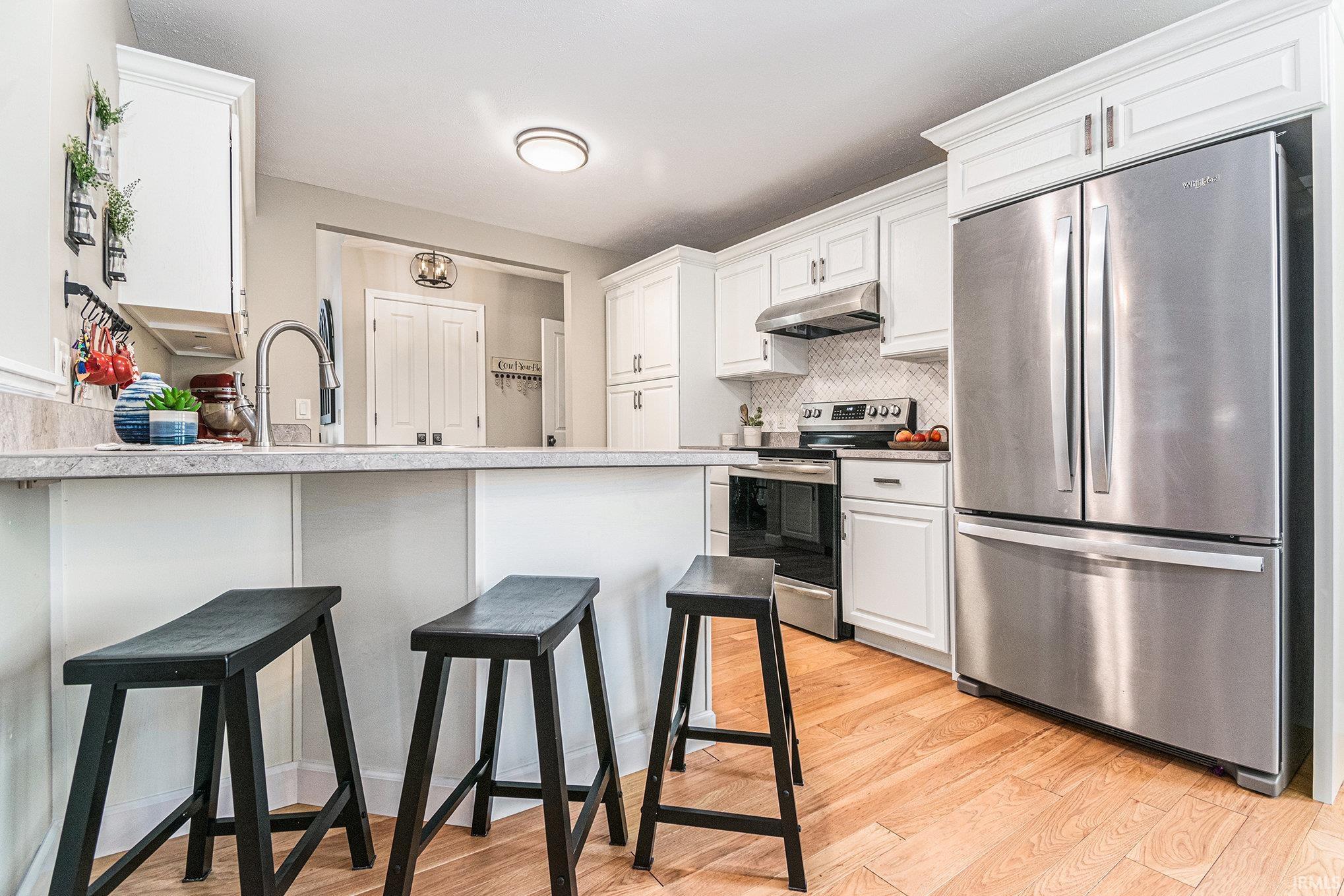 Photo 7 of 1911 Country Circle S