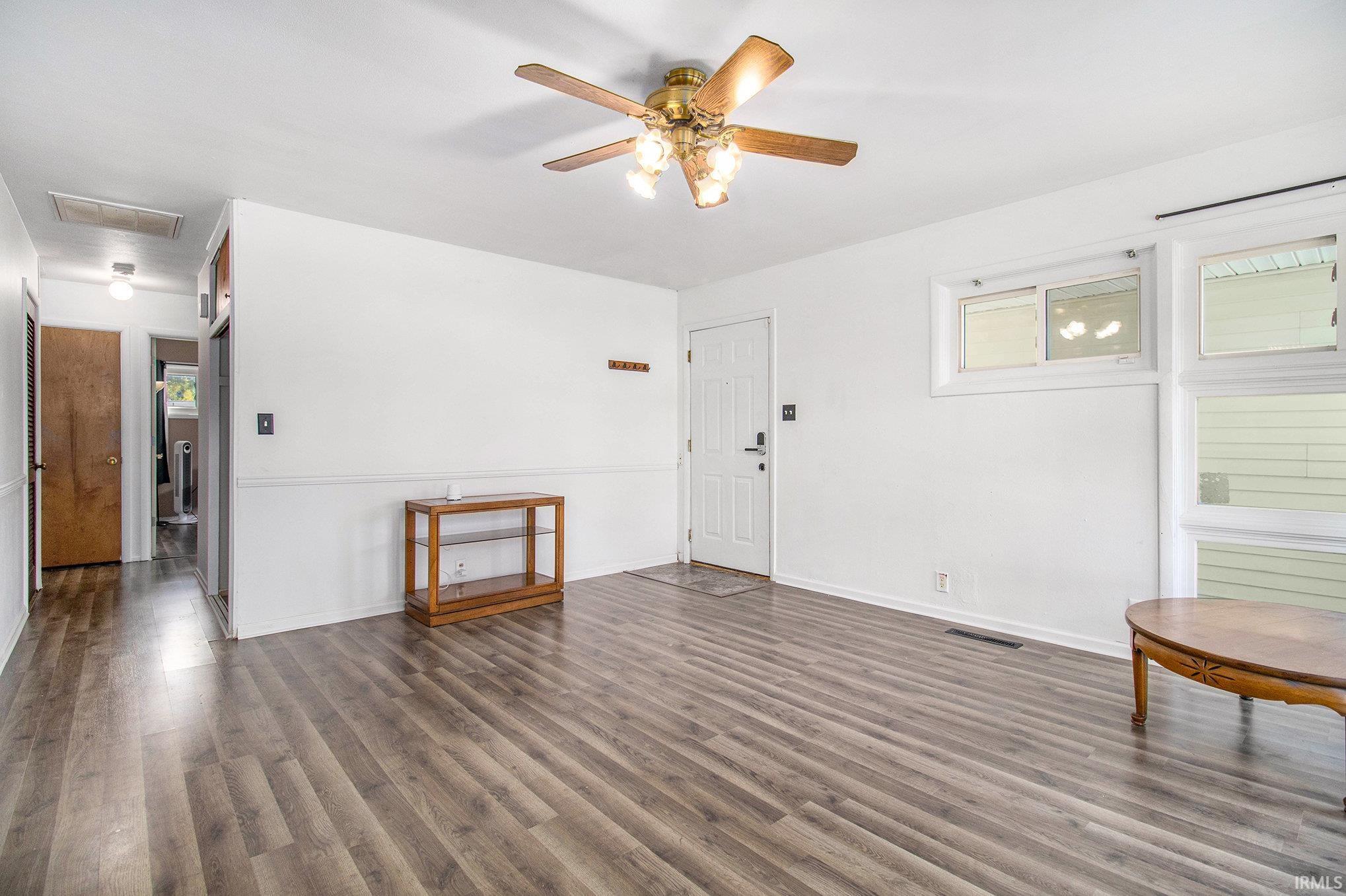 Homes for sale in South Bend, IN | 4108 Woodvale Dr, South Bend, IN 46614 | MLS# 202540661