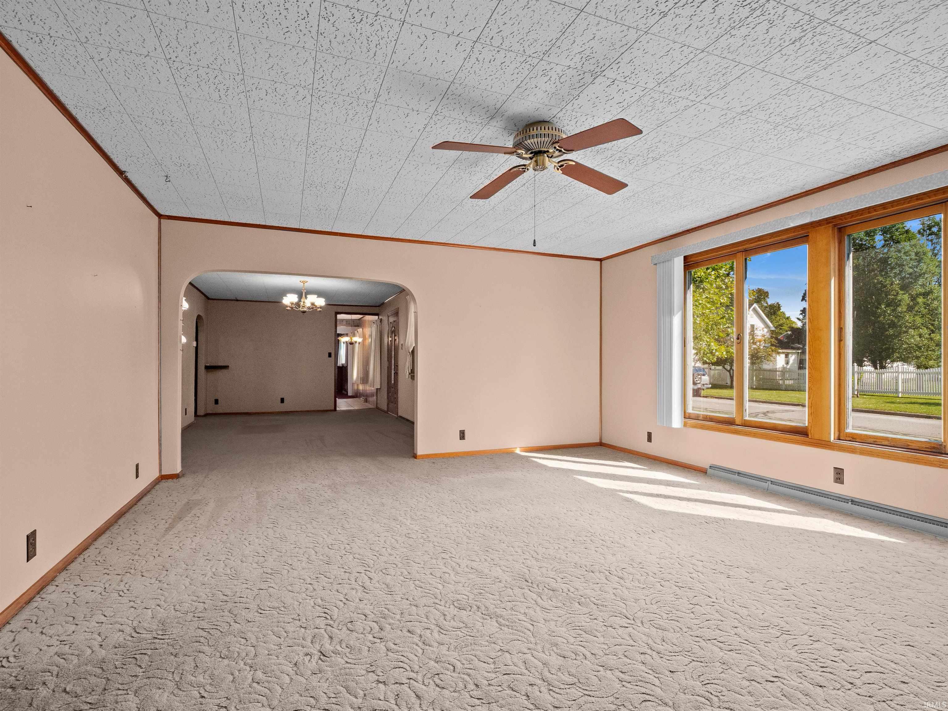 Photo 15 of 910 S Ijams Street