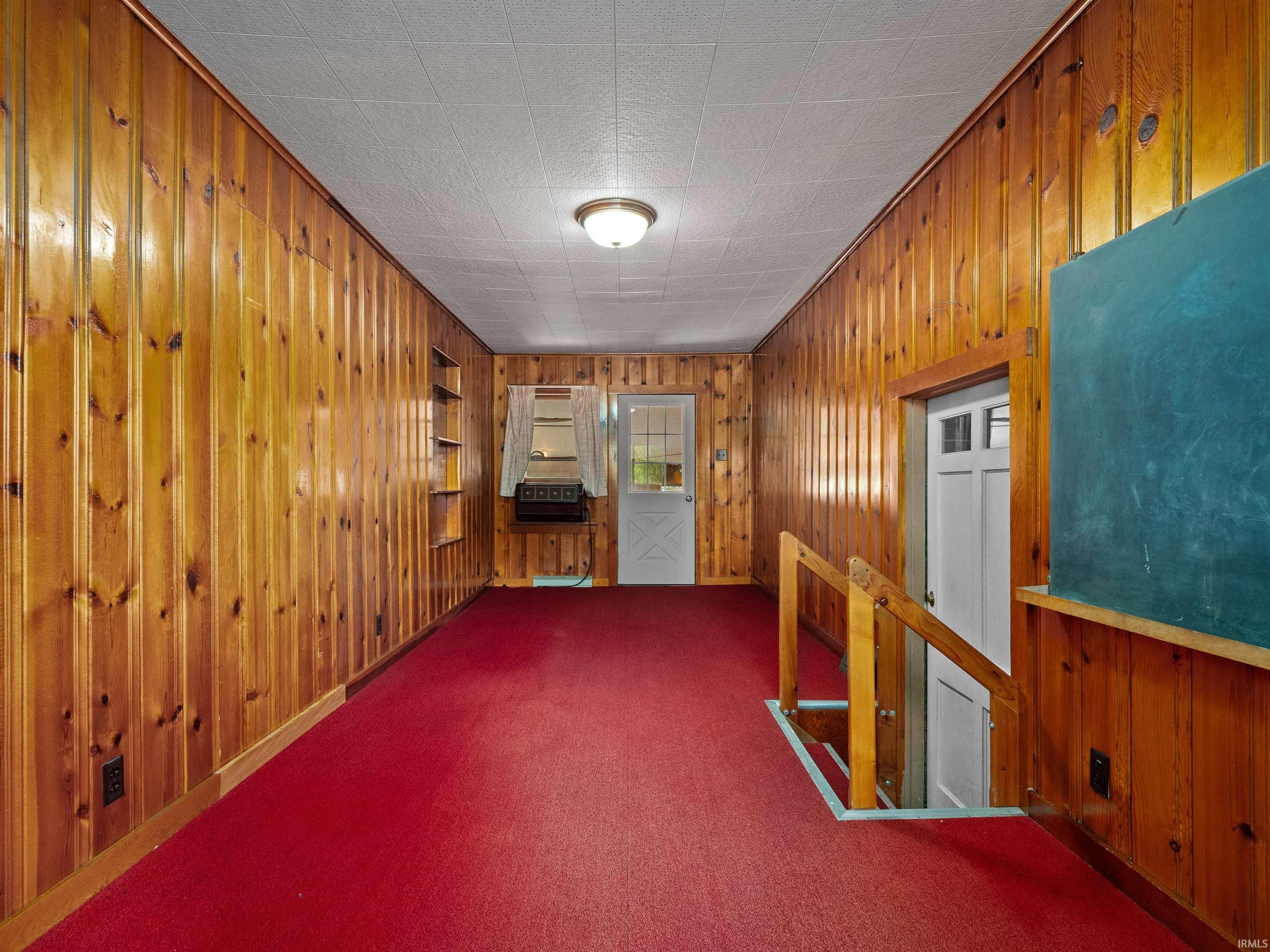 Photo 30 of 910 S Ijams Street