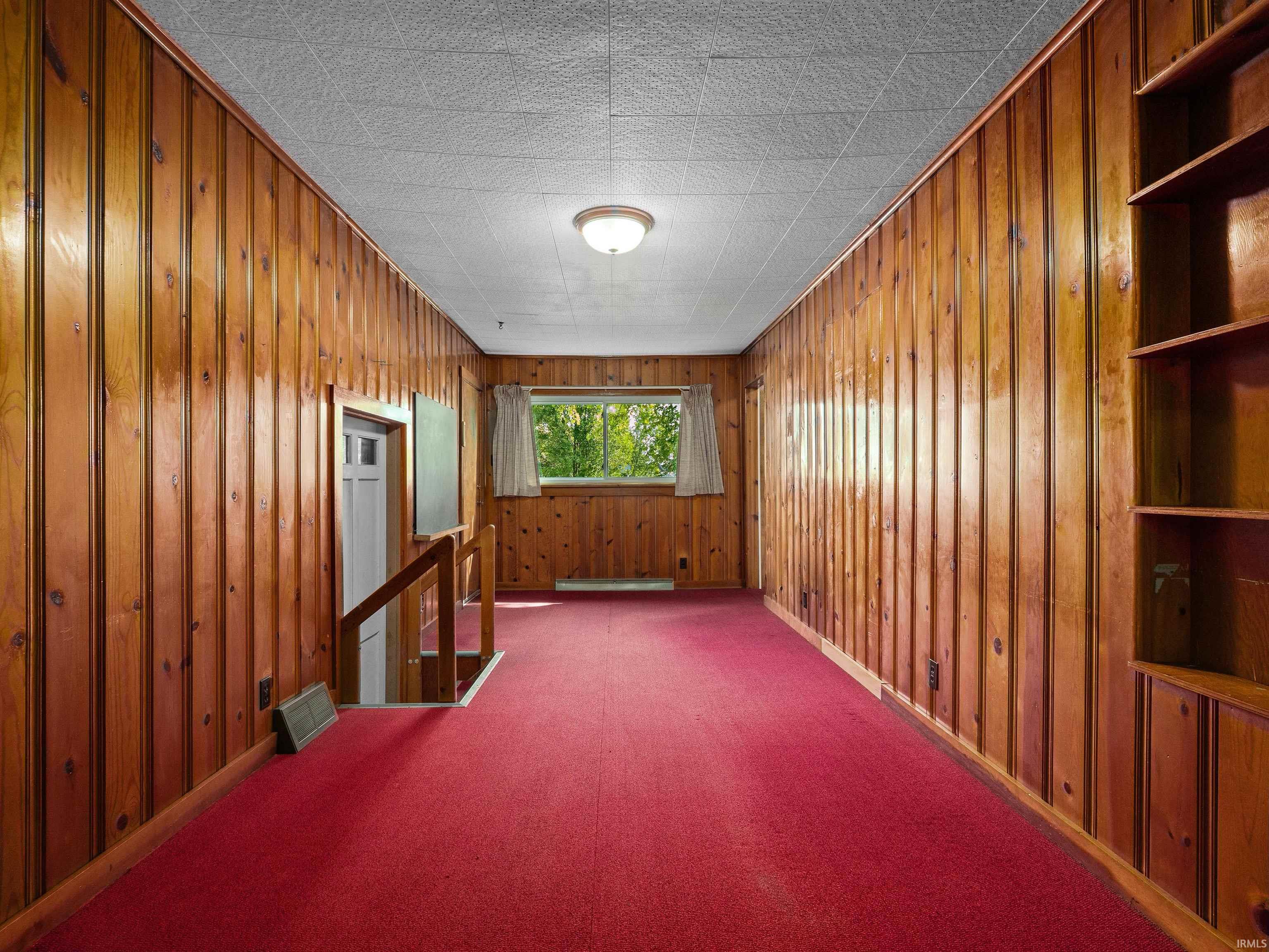 Photo 31 of 910 S Ijams Street