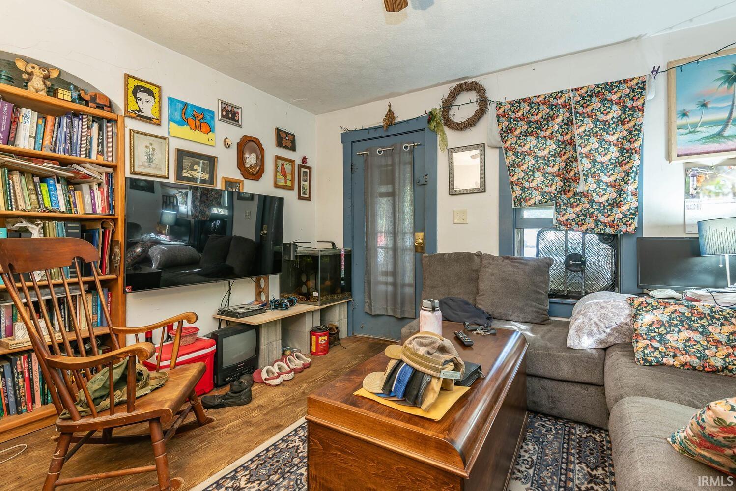 Homes for sale in Bloomington, IN | 621 W 12th St, Bloomington, IN 47404 | MLS# 202540730