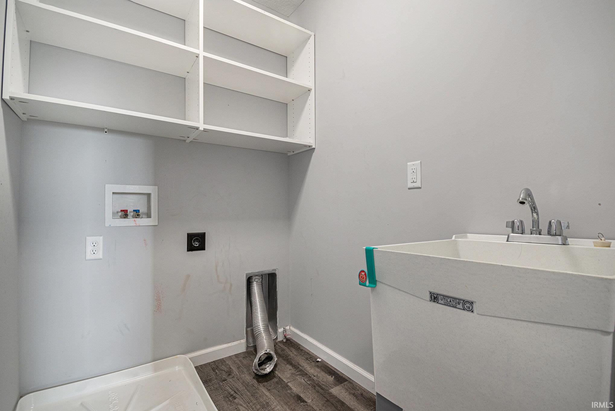 Photo 5 of 18329 Saker Court