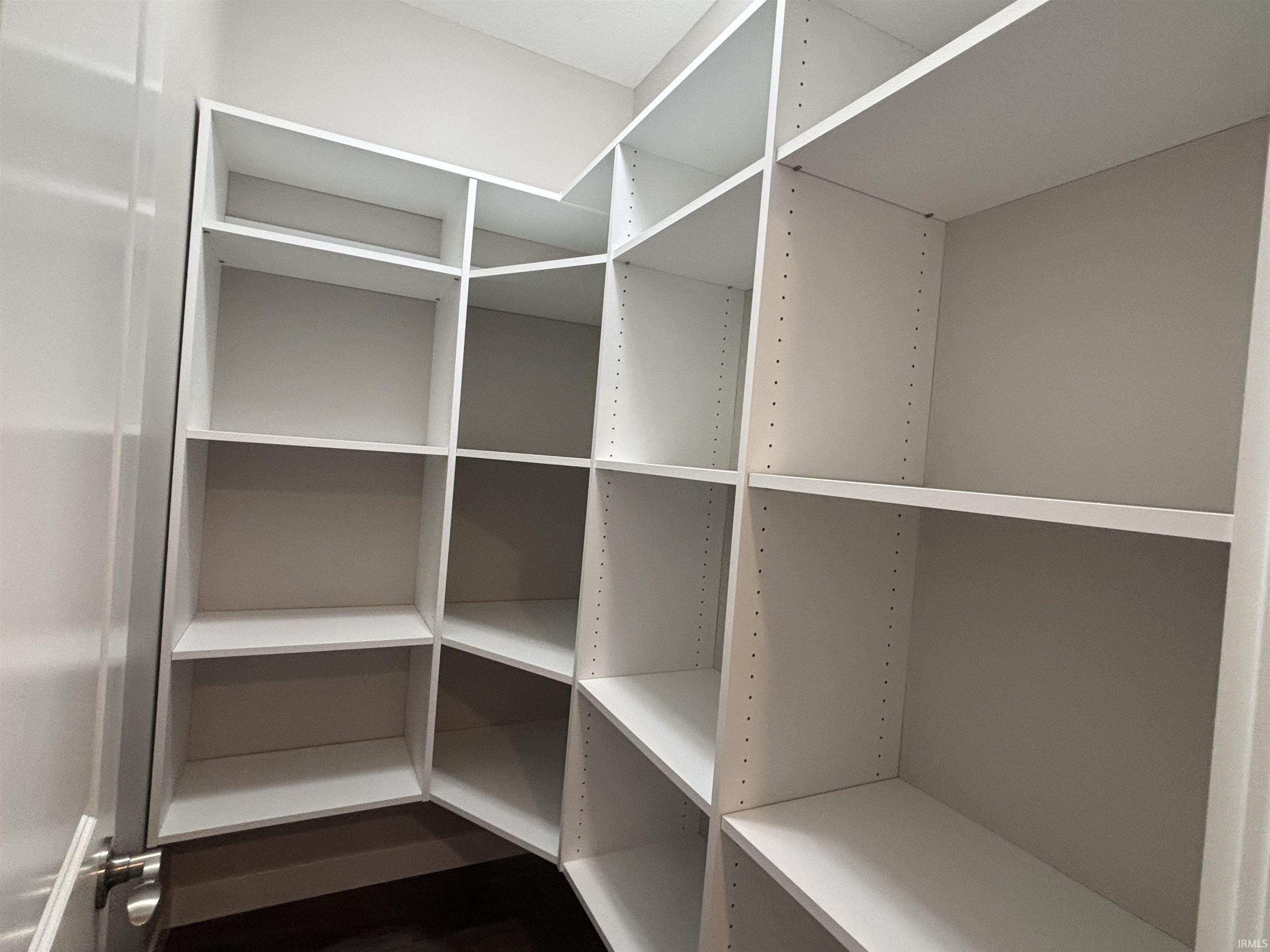 Photo 11 of 5591 BROAD FIELDS Cove