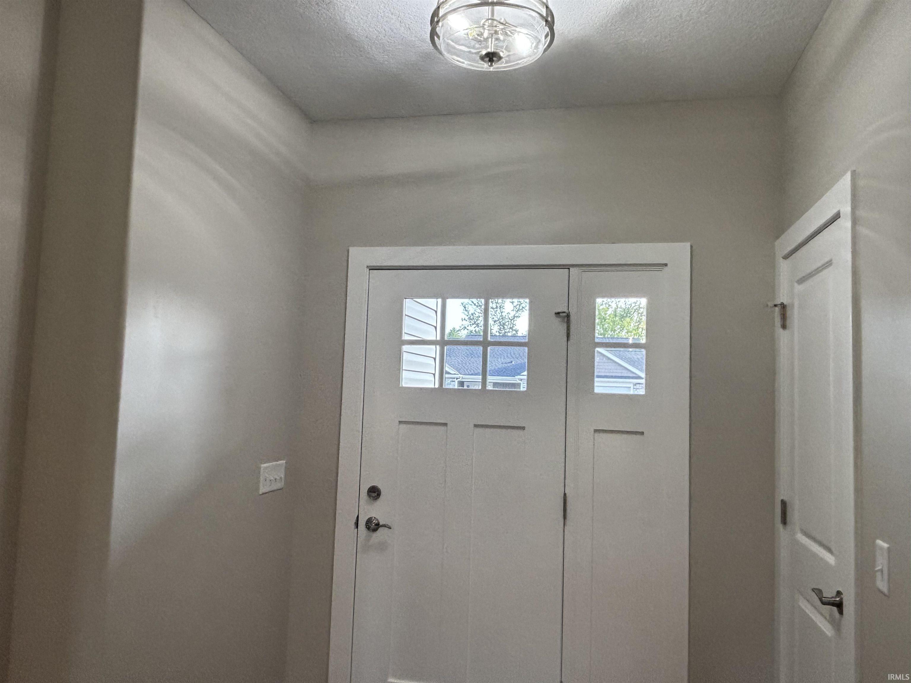 Photo 4 of 5591 BROAD FIELDS Cove