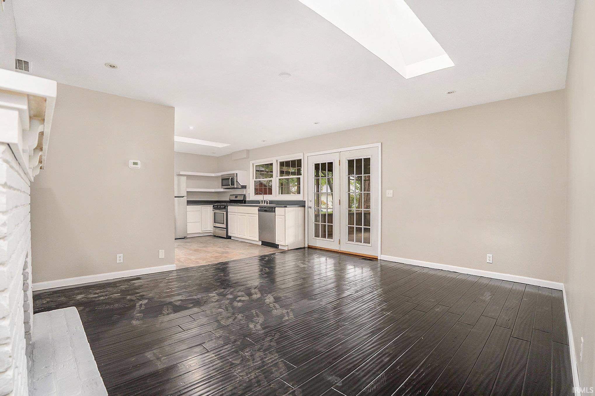 Homes for sale in South Bend, IN | 1515 Strathmore Ct, South Bend, IN 46614 | MLS# 202540751