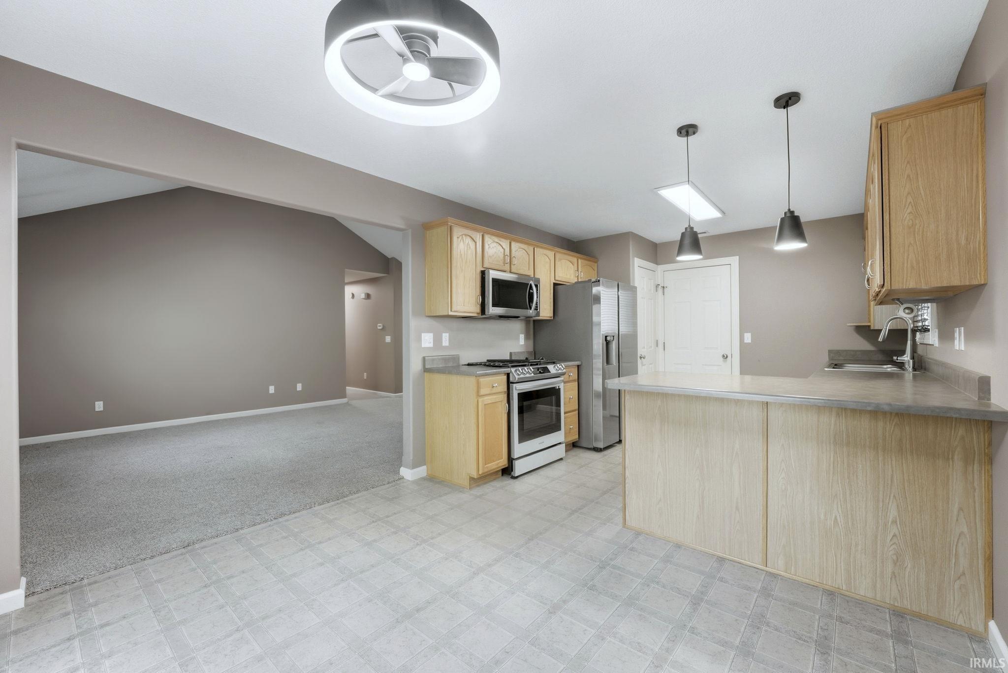 Photo 4 of 7610 Irwin Pines Court