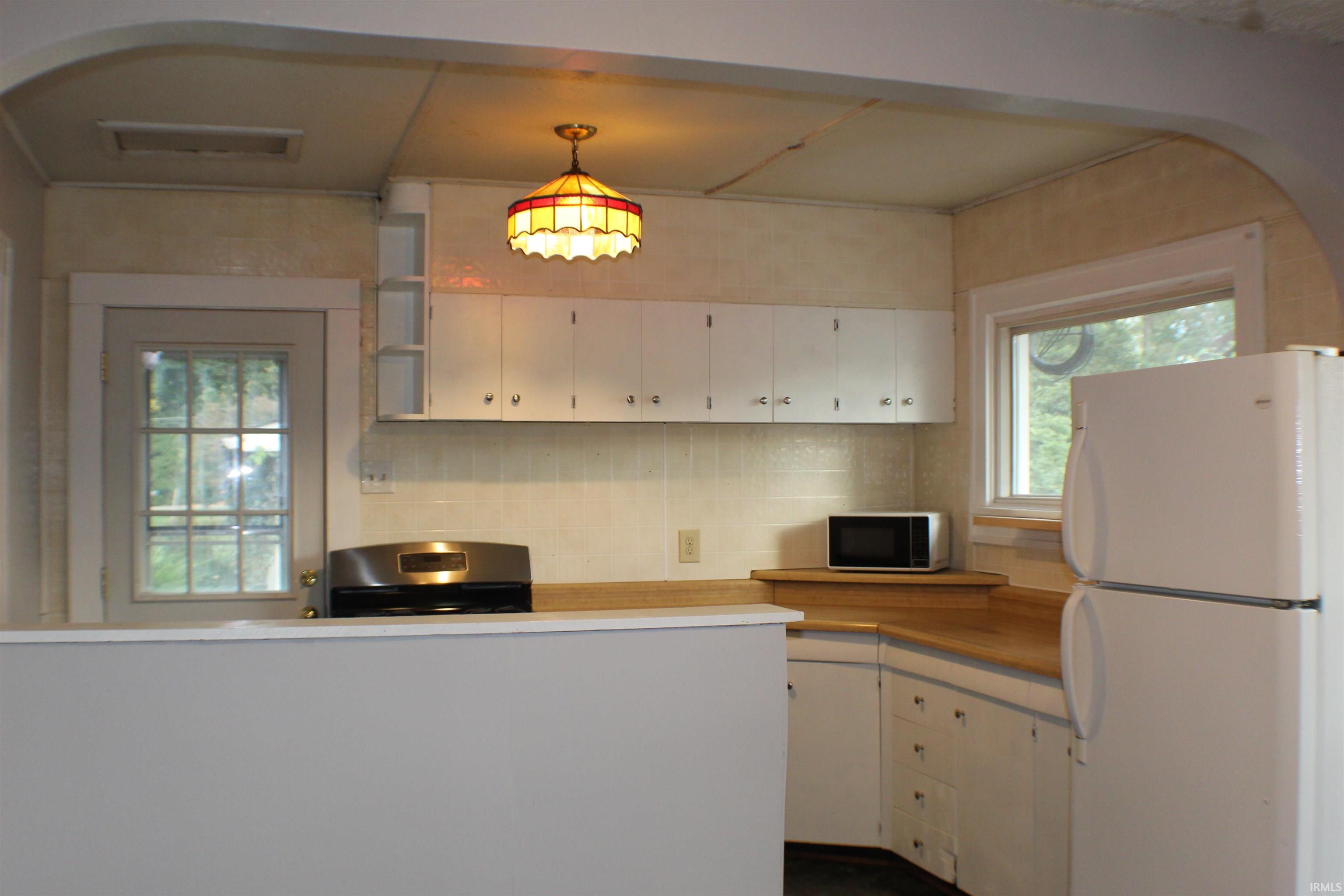 Photo 10 of 1569 Vernon Street