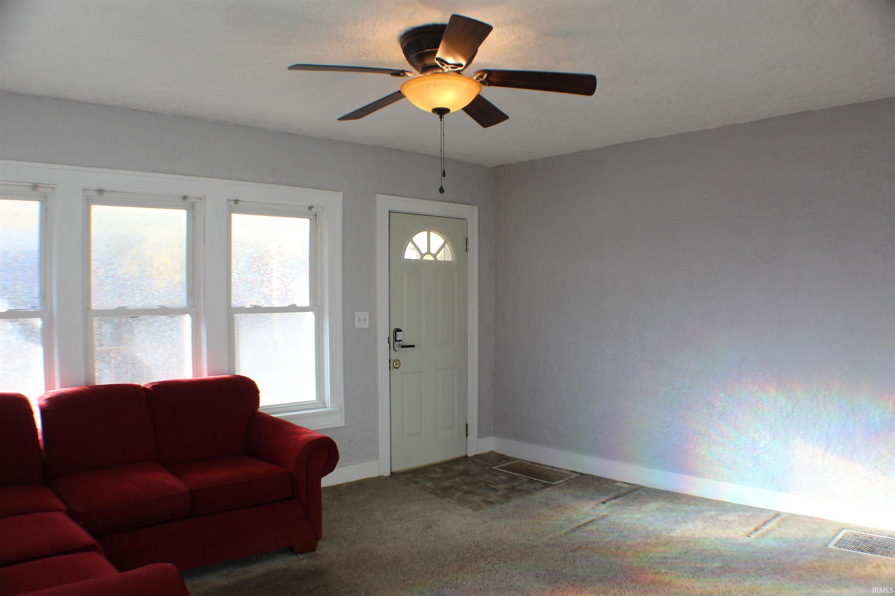 Photo 7 of 1569 Vernon Street