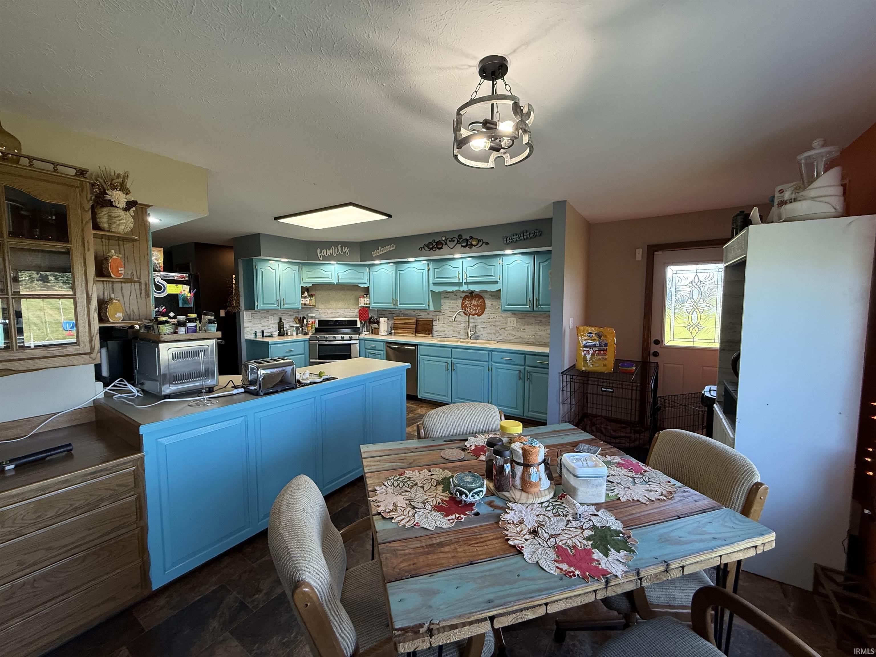 Photo 10 of 1400 N 200 E