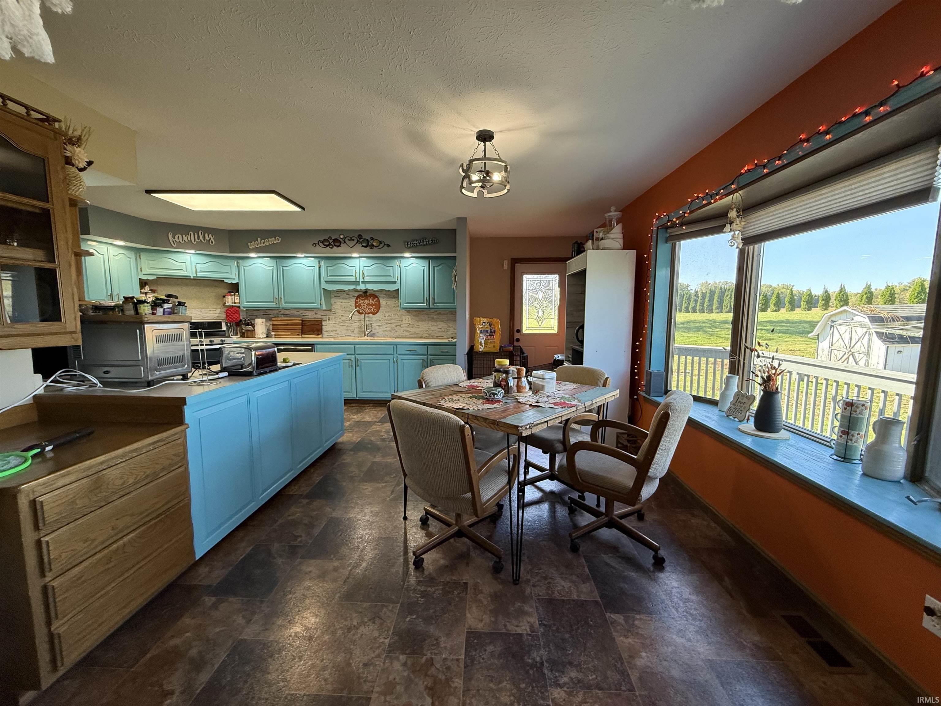 Photo 9 of 1400 N 200 E