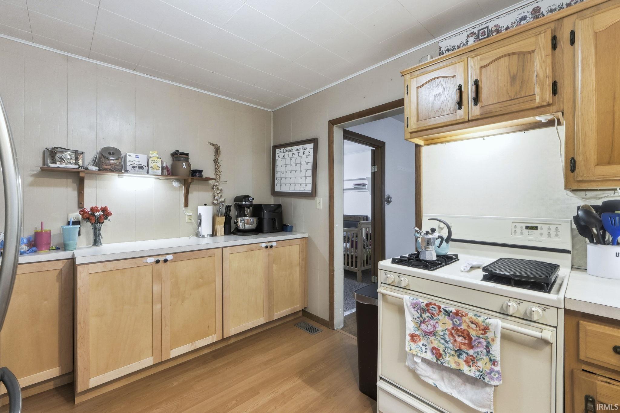 Photo 11 of 309 S Maple Street