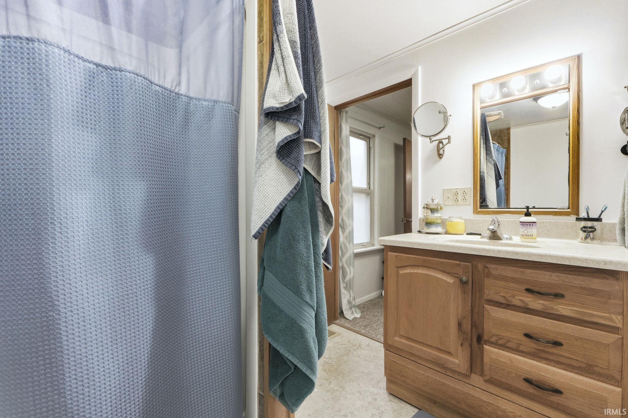 Photo 18 of 309 S Maple Street